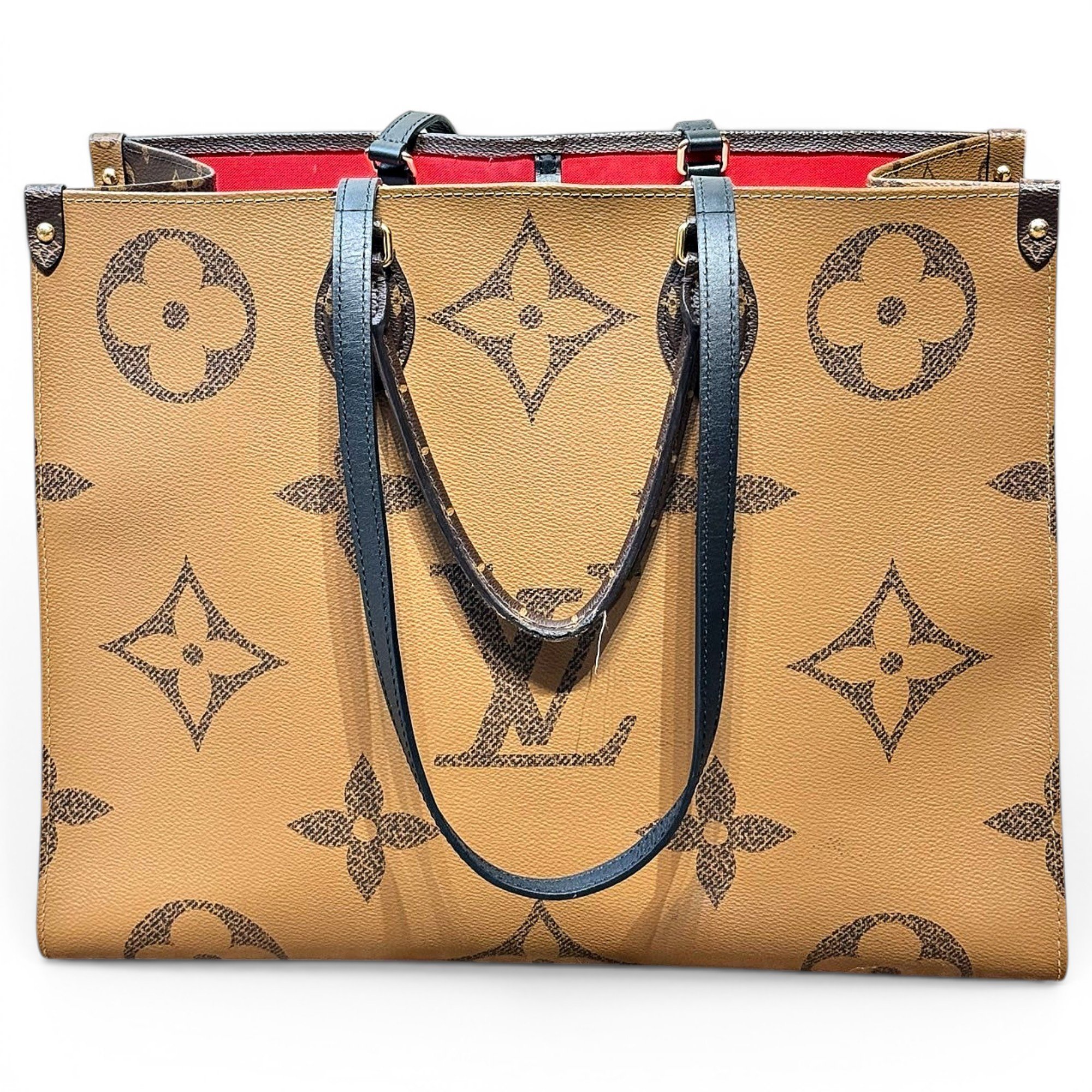 Onthego leather handbag