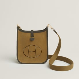 Evelyne 16 Amazone 백