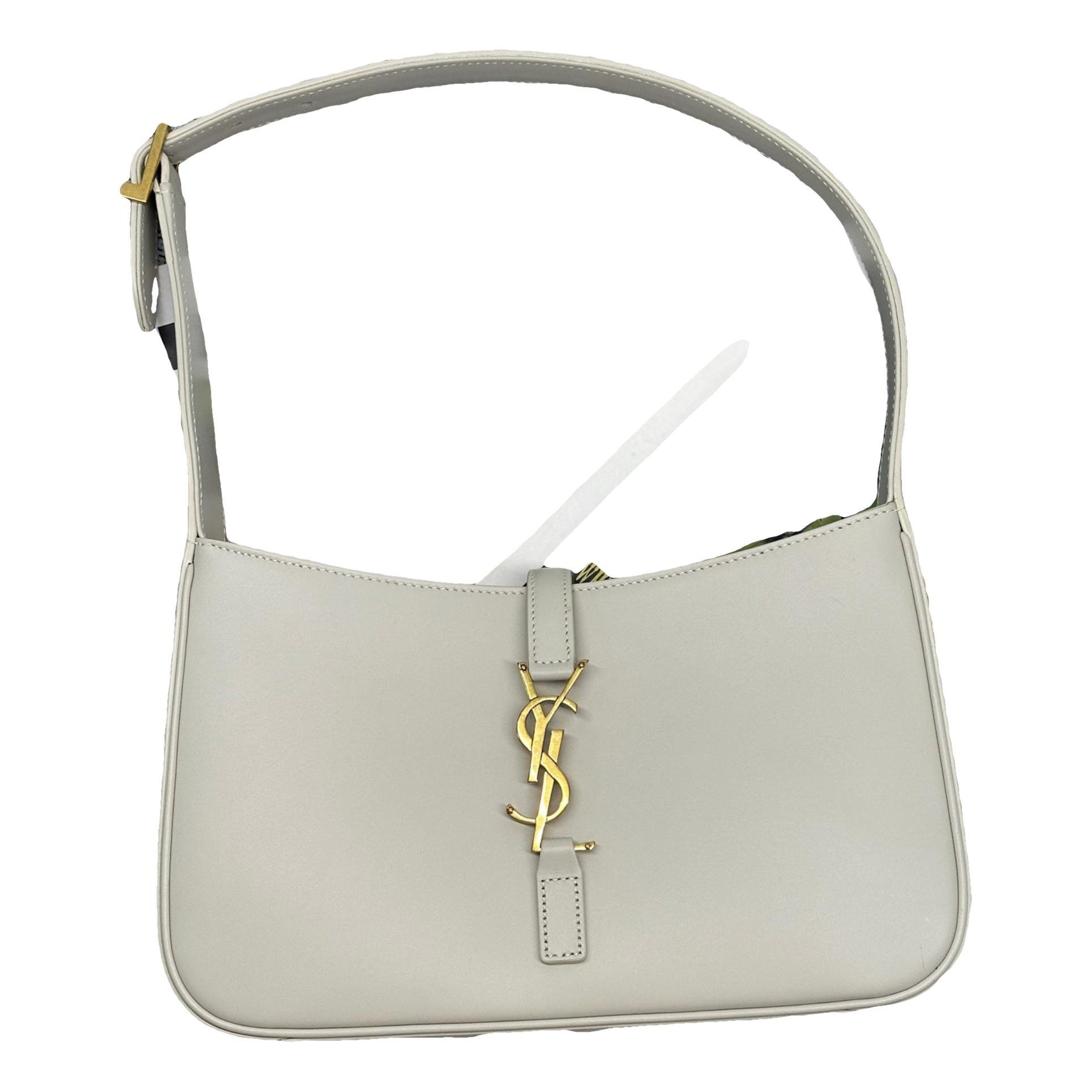 Le 5 à 7 leather handbag