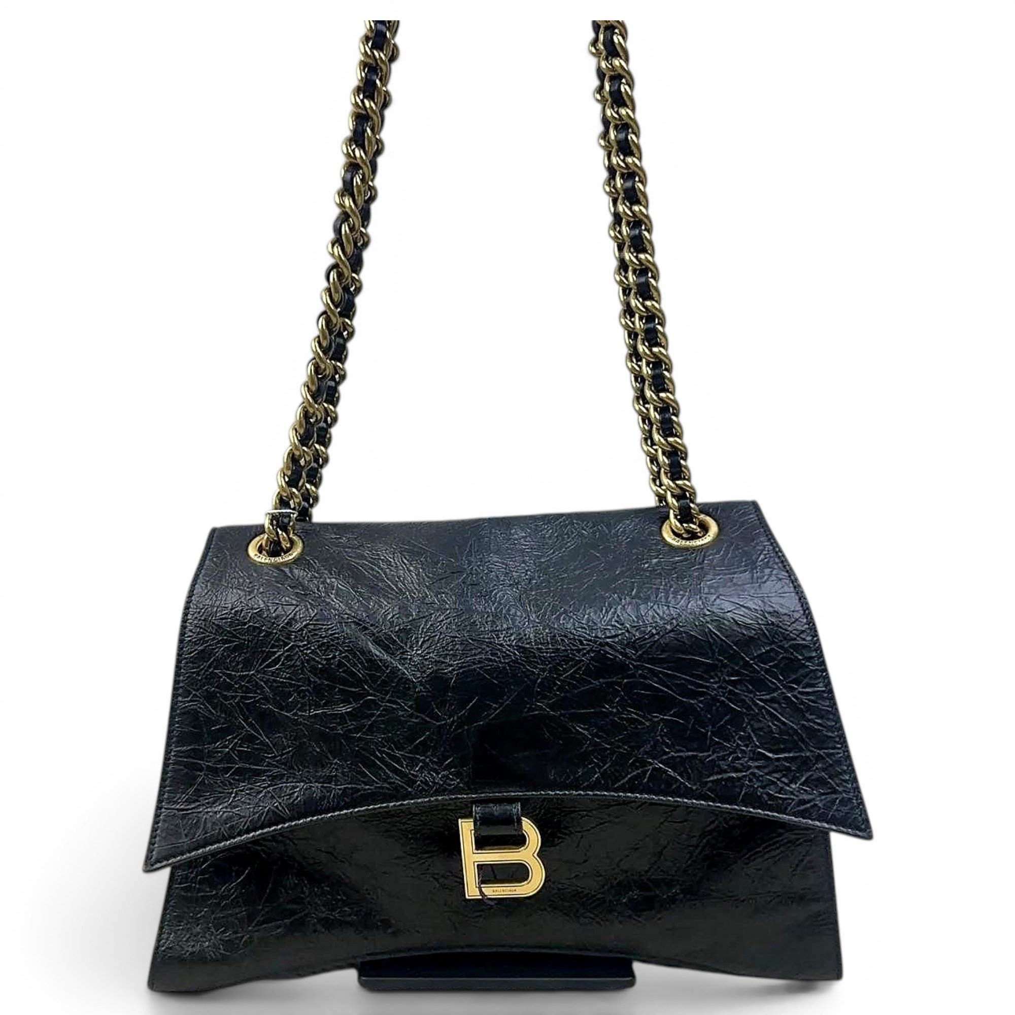 Crush leather handbag