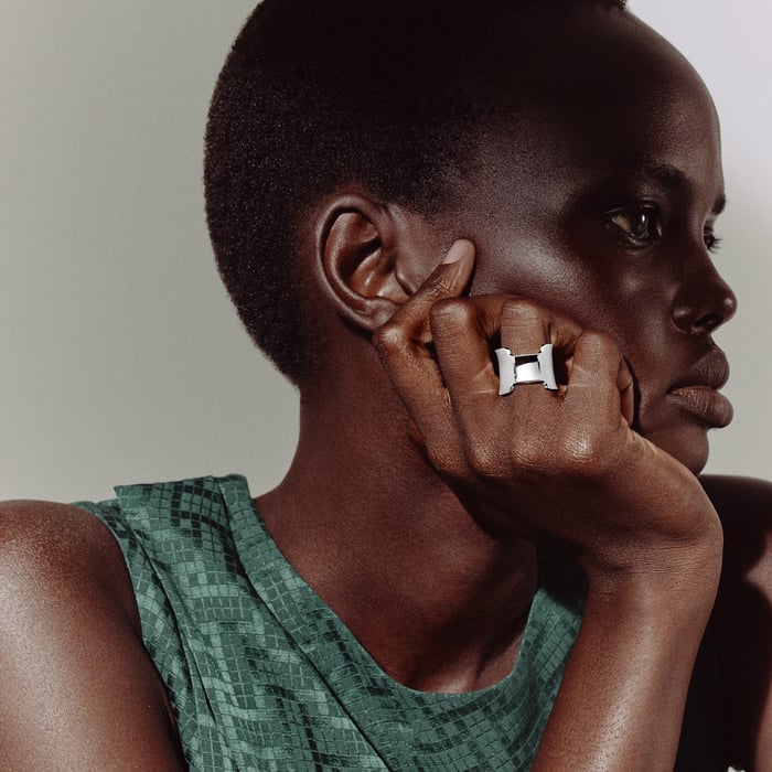 Sans Coloris Amazone Hermes Ring, Large Model