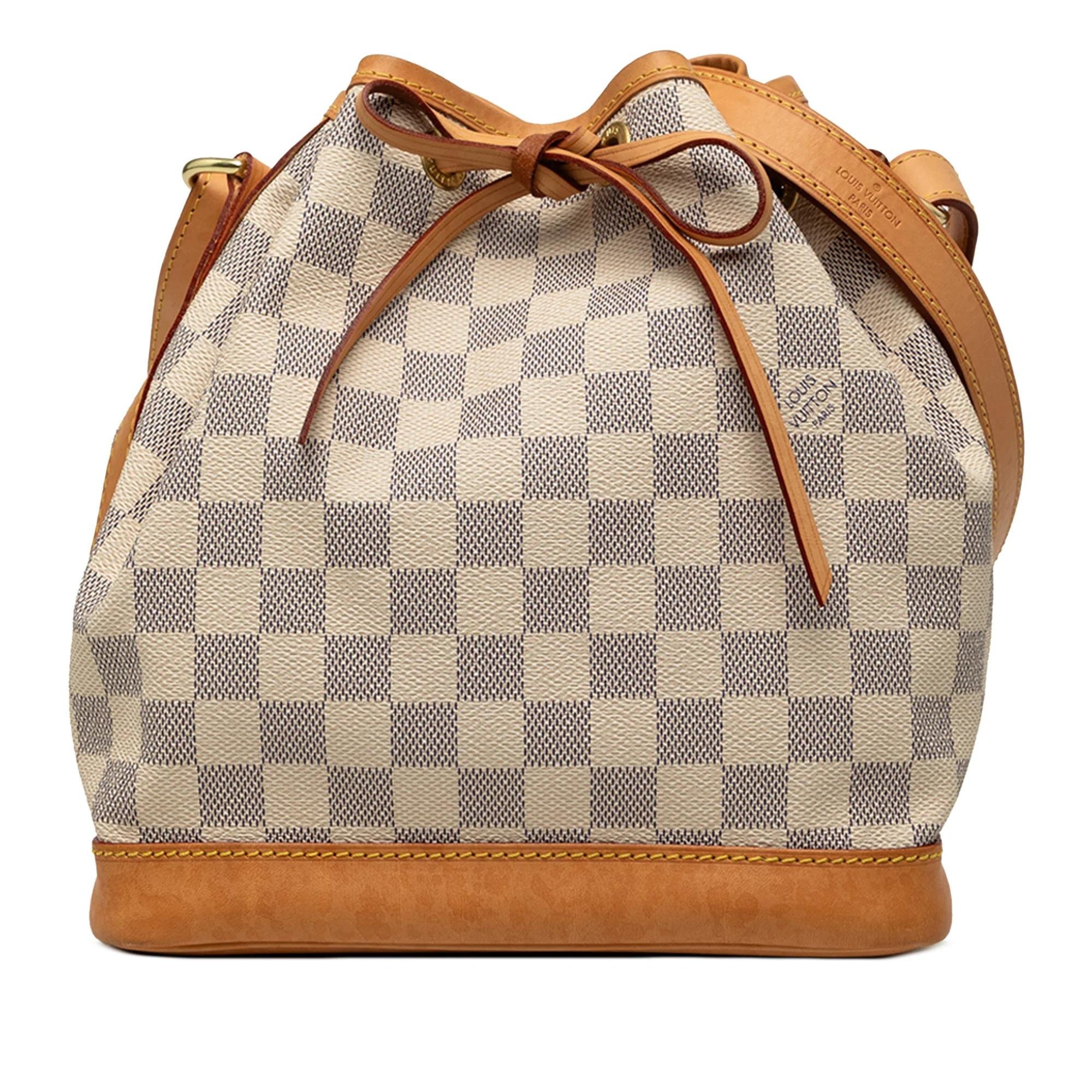 Bucket leather bag
