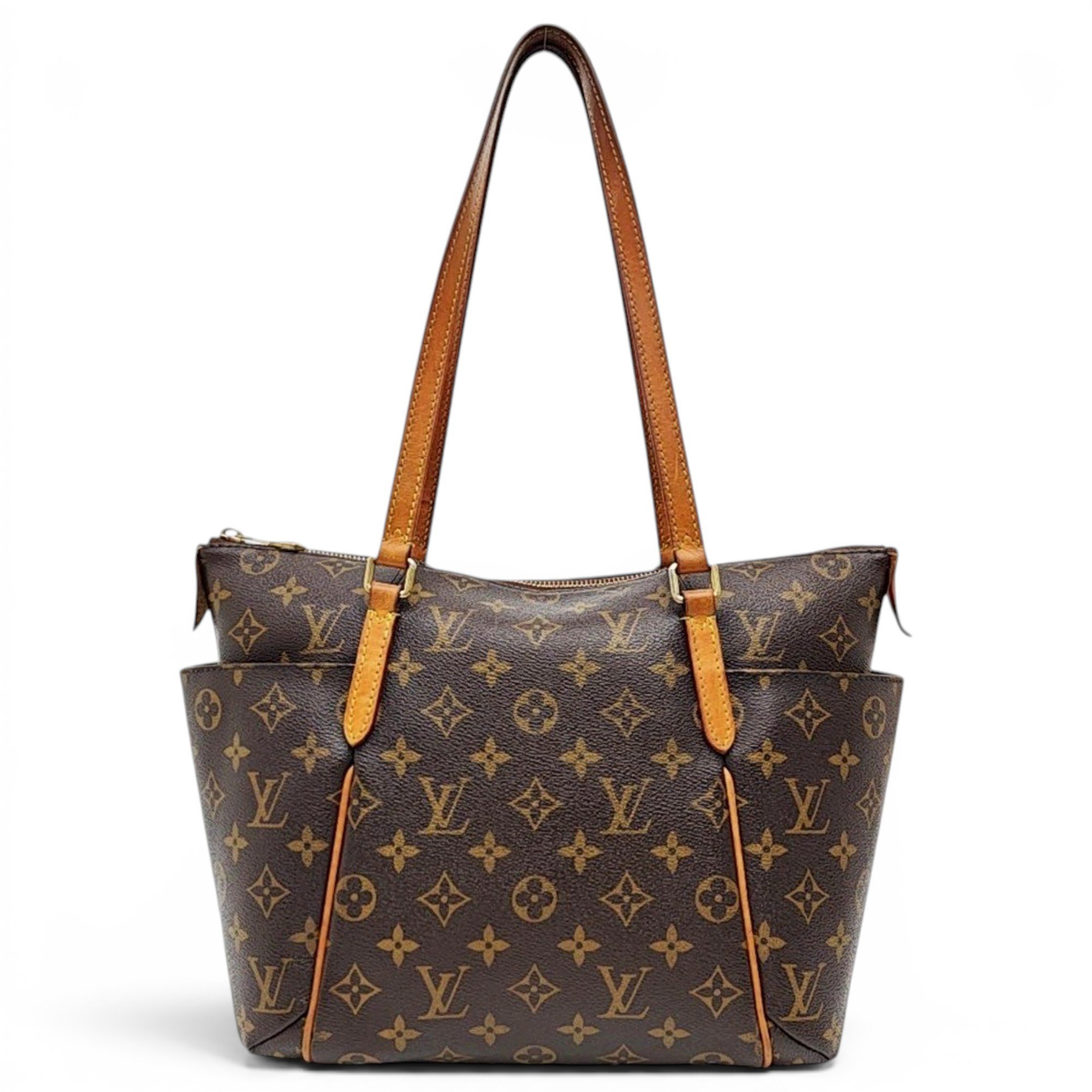Totally leather handbag