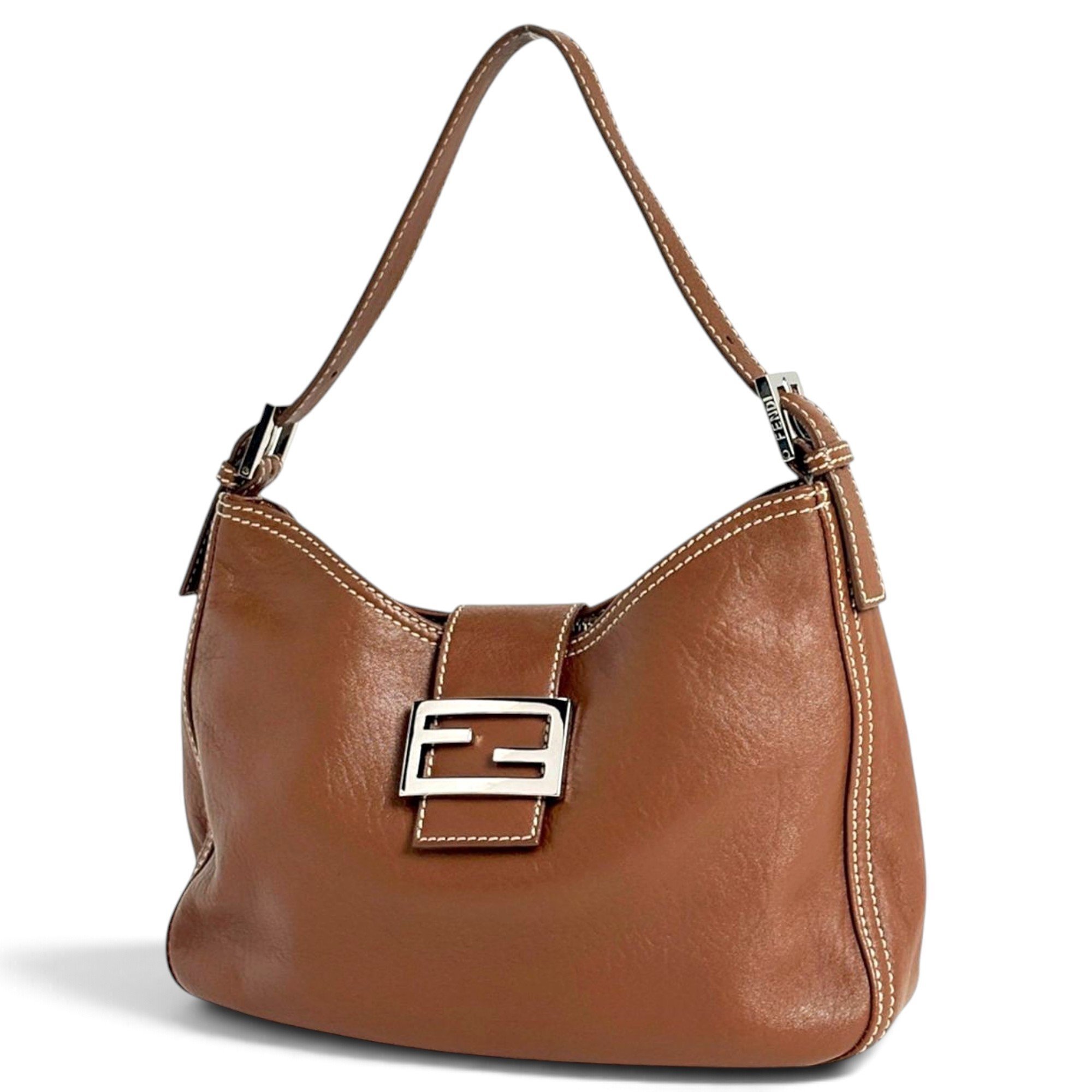 Pocket leather handbag