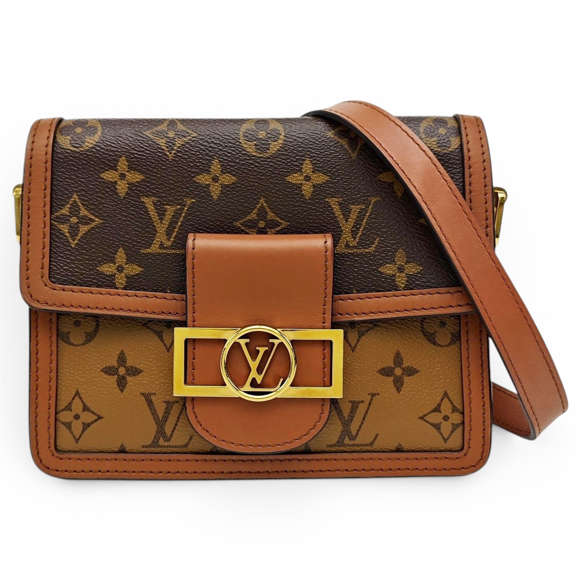 Dauphine leather handbag
