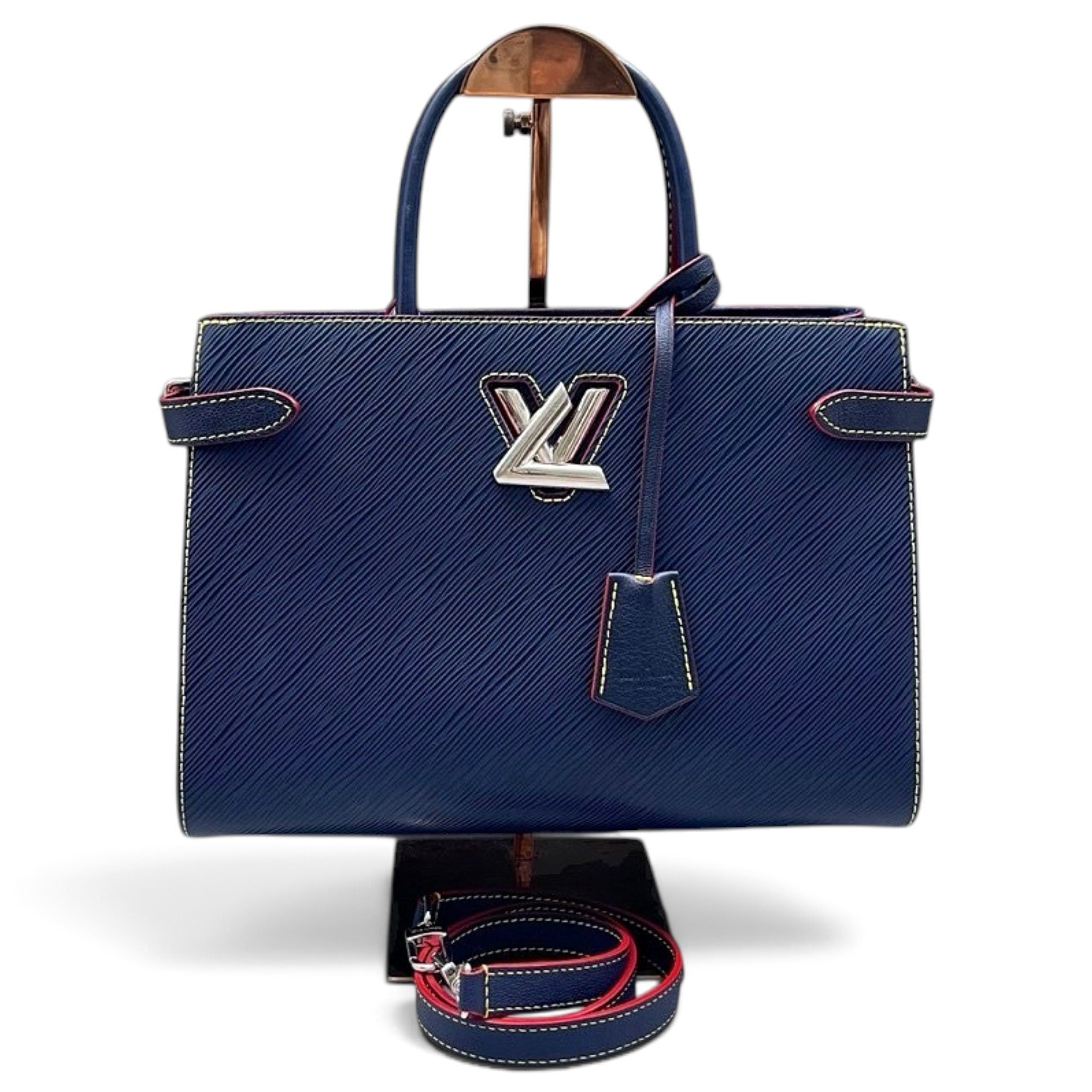 Twist leather handbag