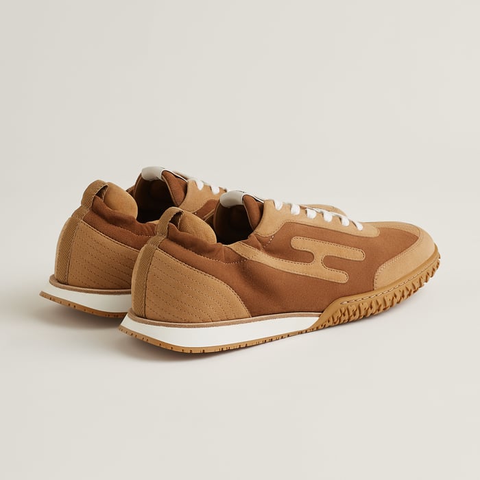 Jet Sneaker