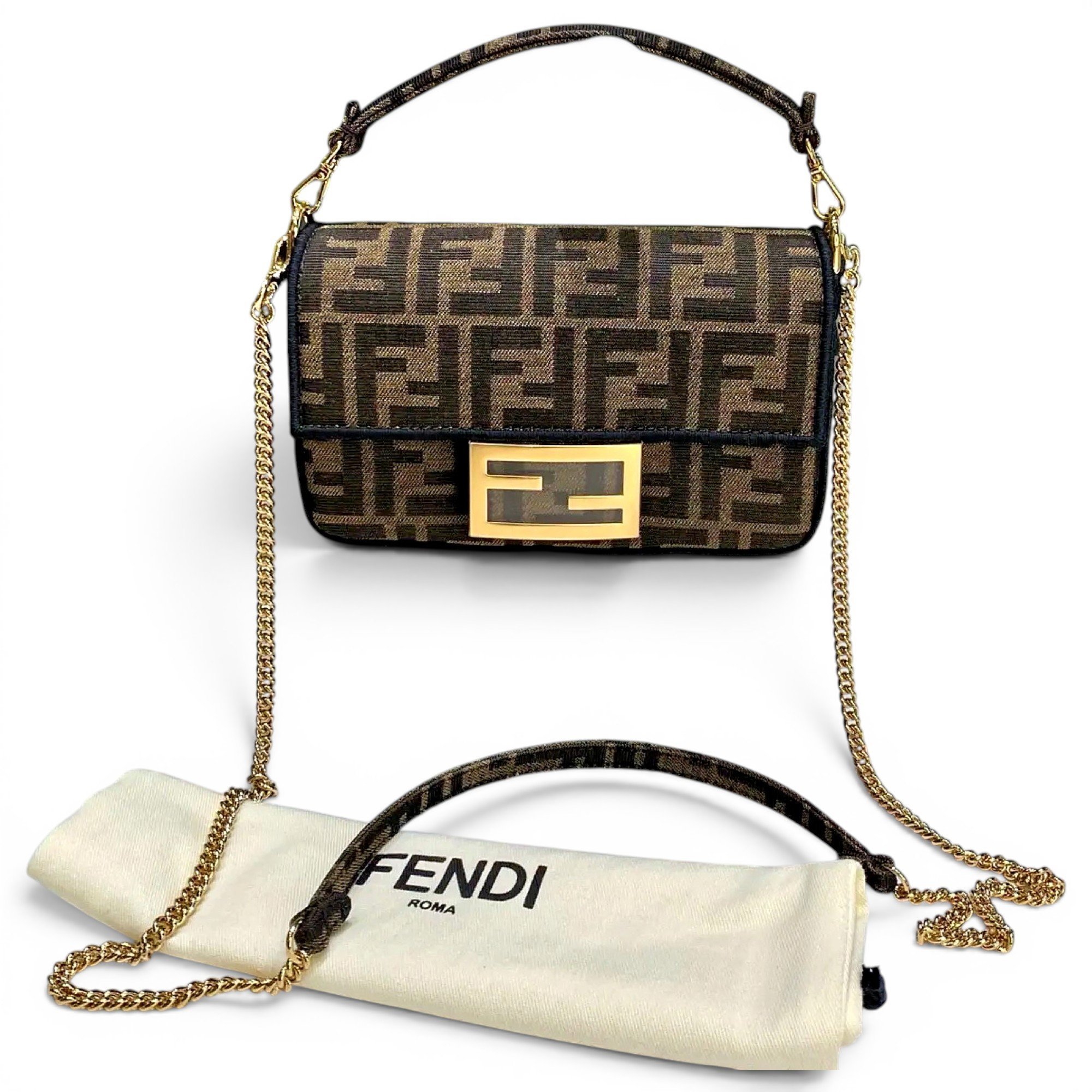 Baguette cloth handbag