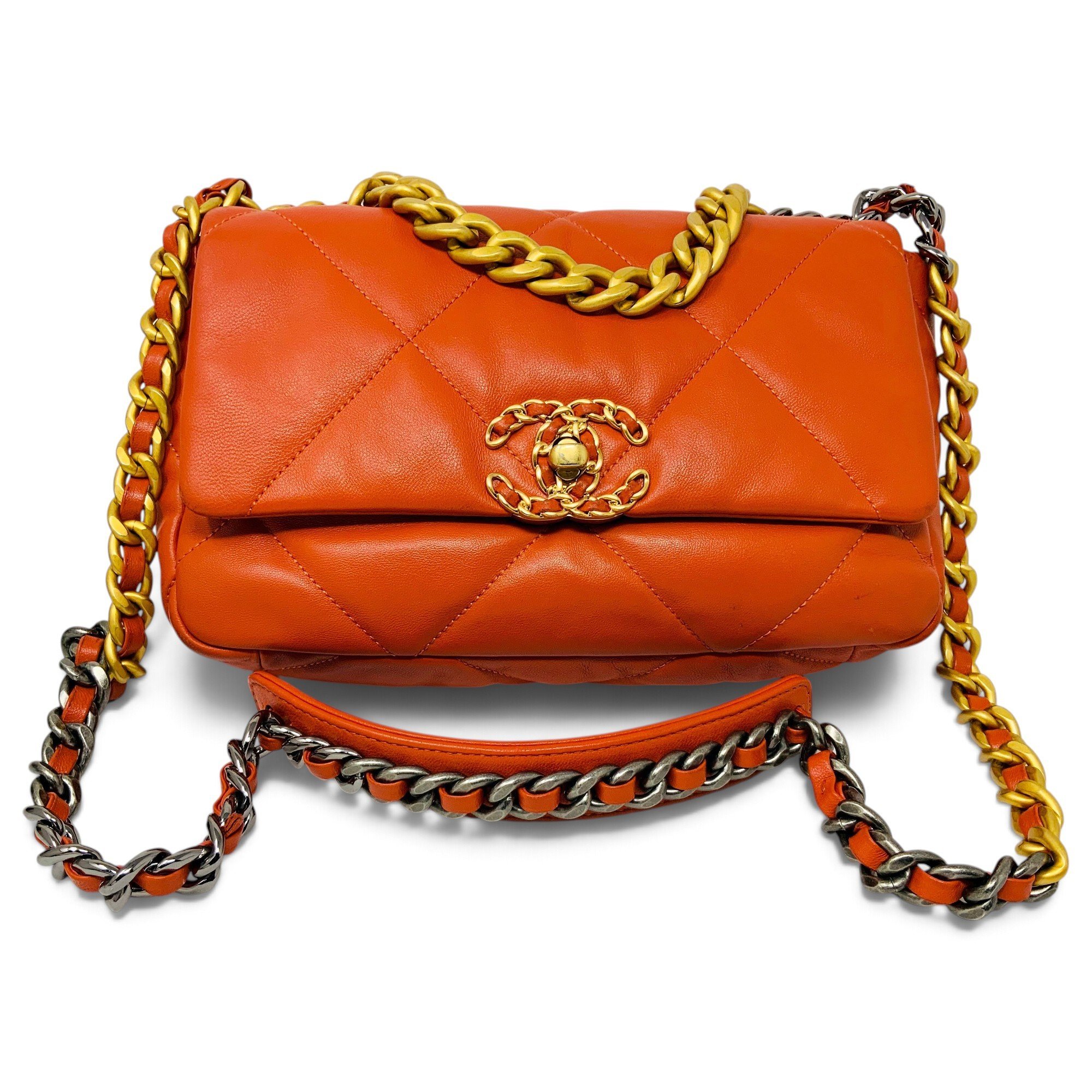 Chanel 19 leather handbag