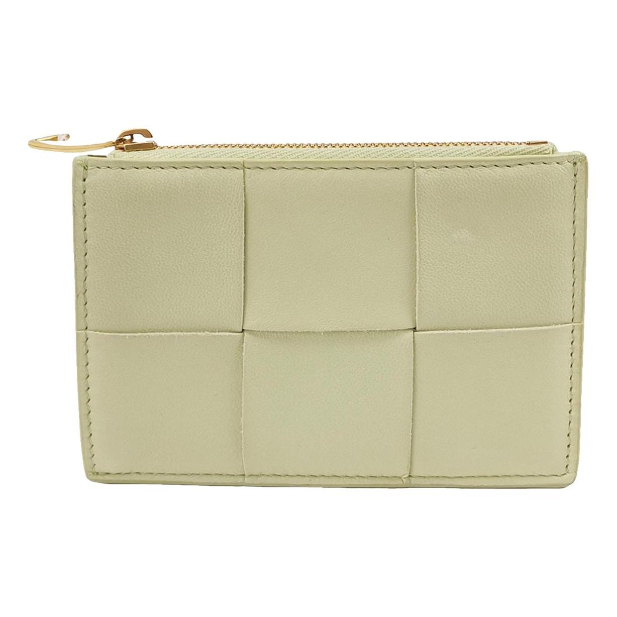 Cassette leather crossbody bag