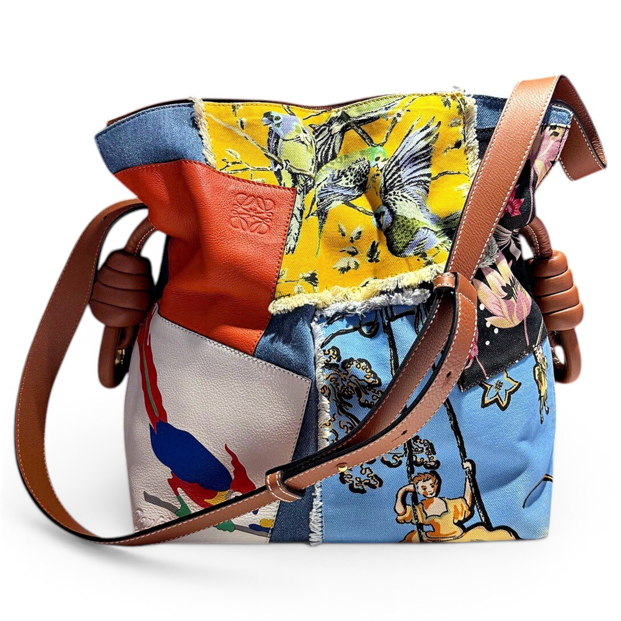 Balloon leather handbag