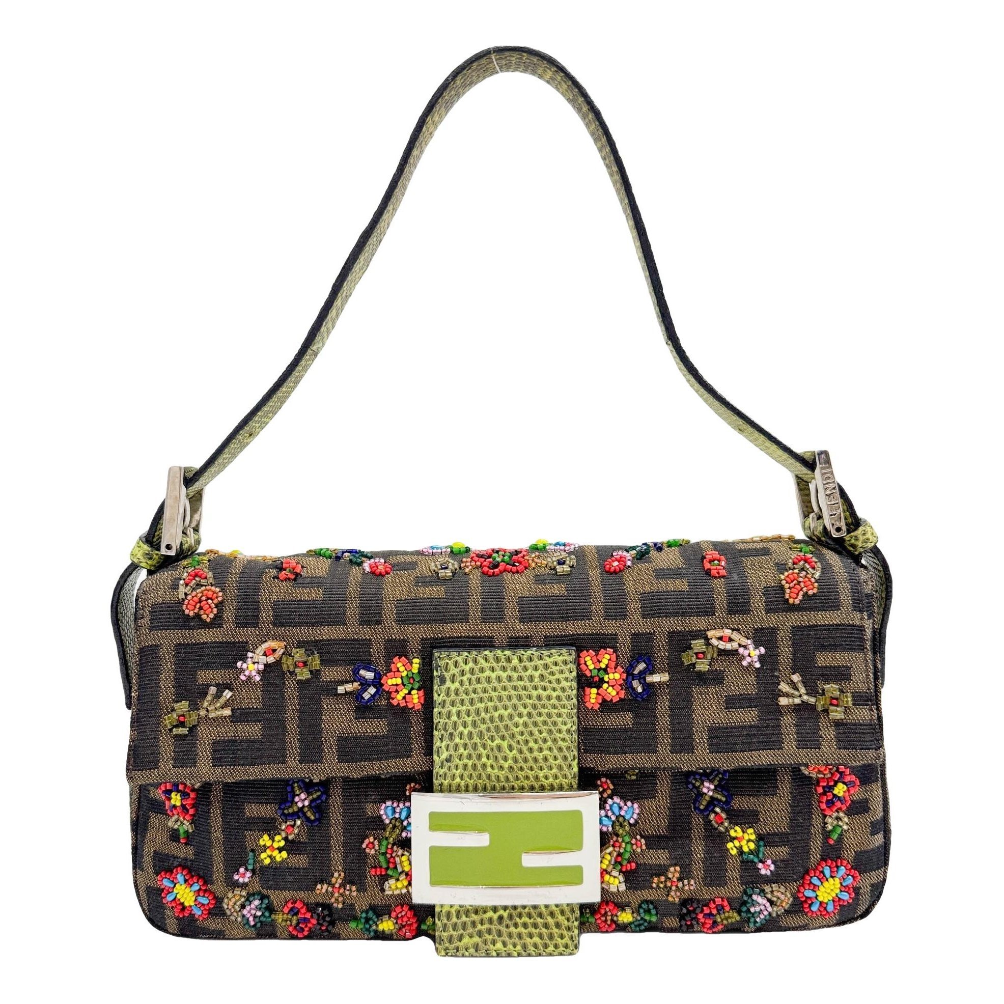 Baguette handbag