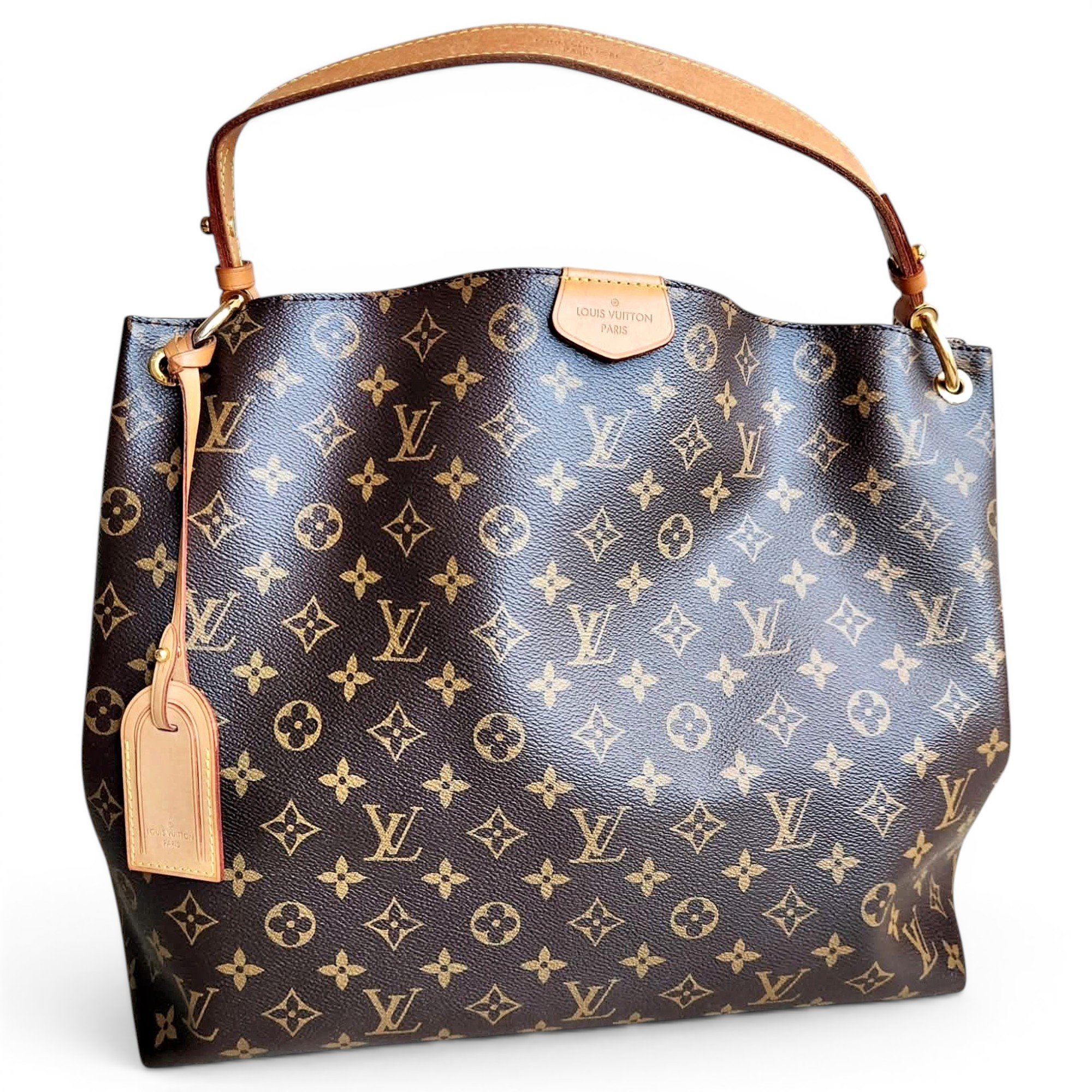 Louis Vuitton Graceful cloth handbag