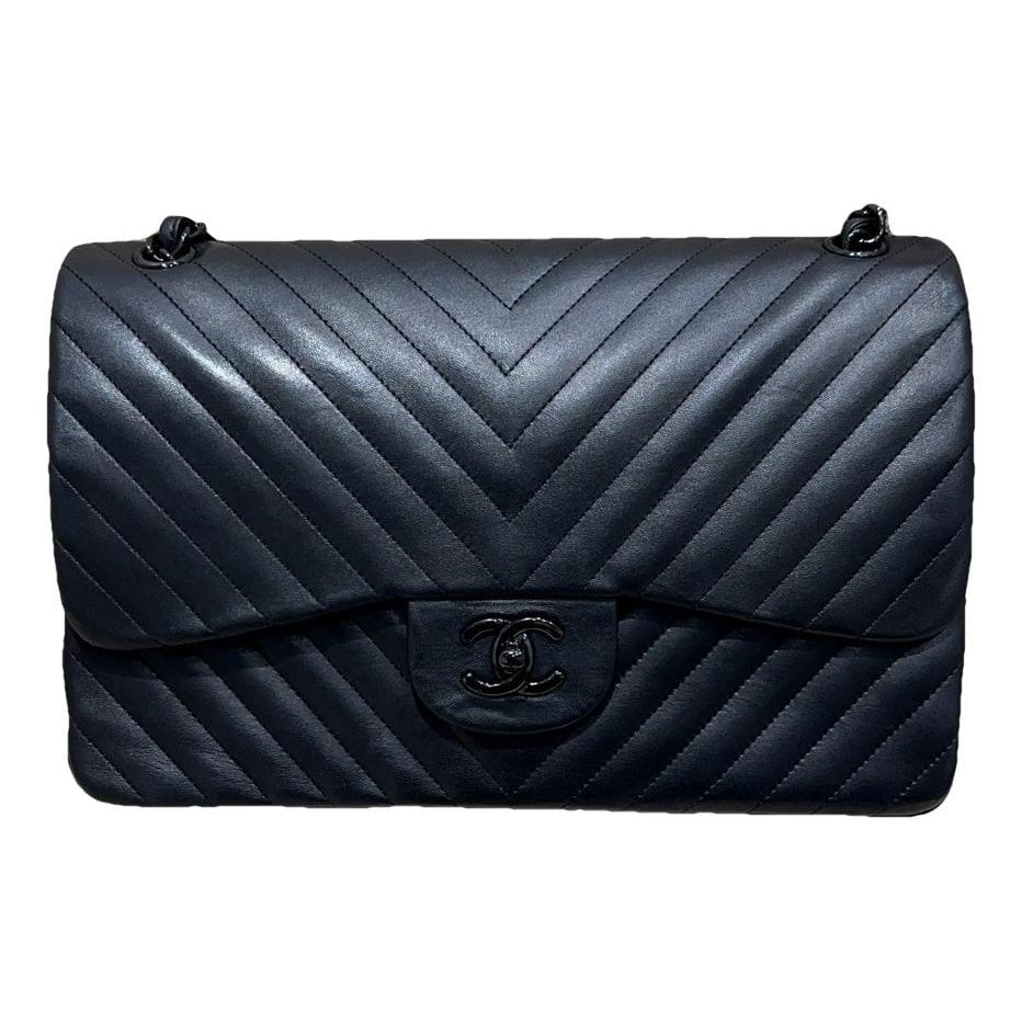 Timeless/Classique leather crossbody bag