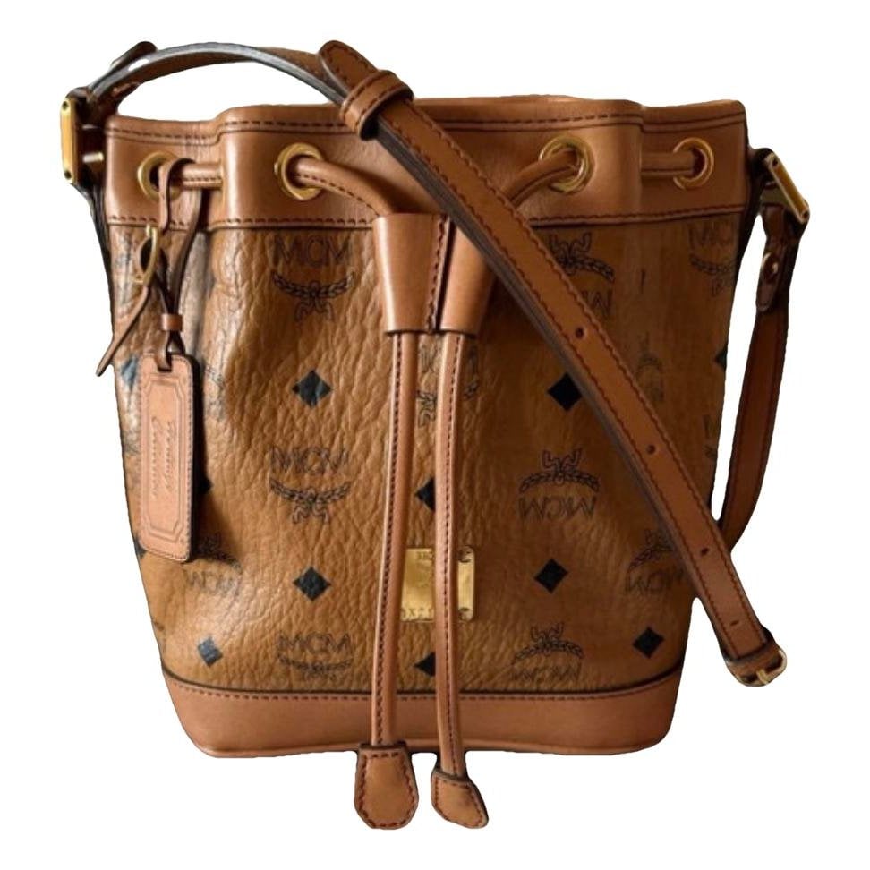 Heritage Drawstring leather bag
