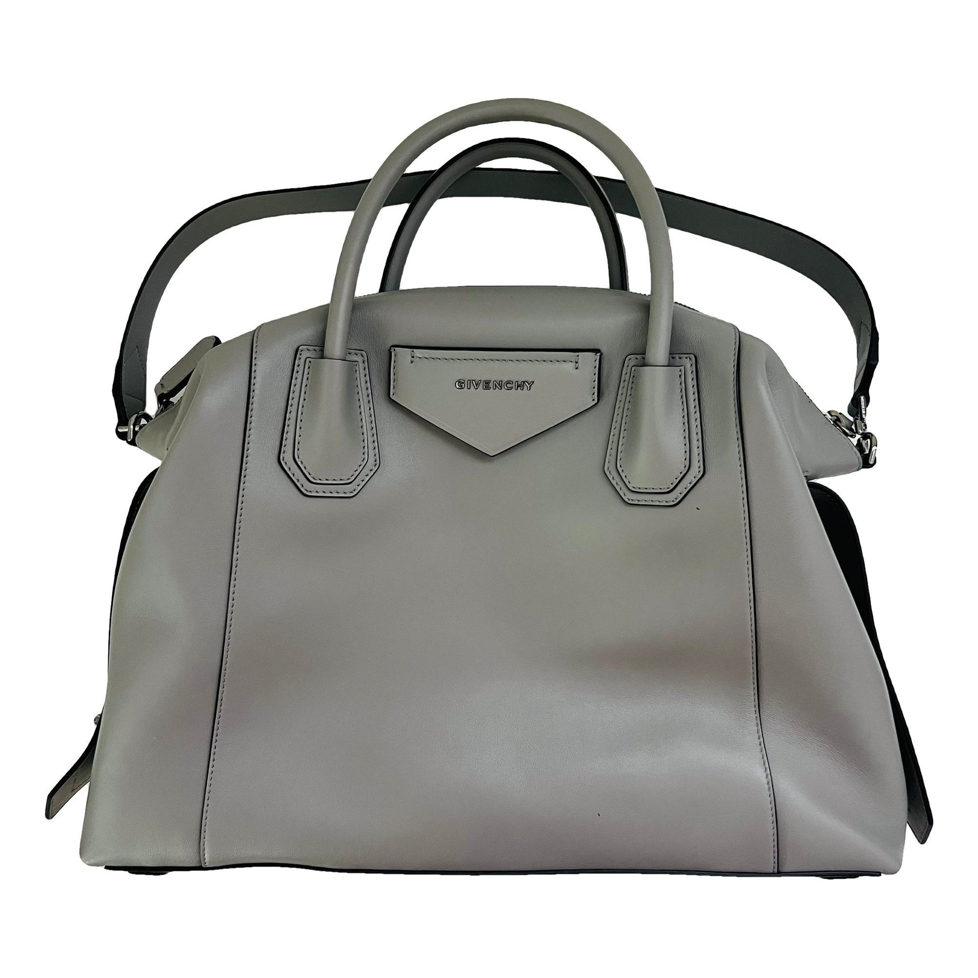 Antigona leather handbag