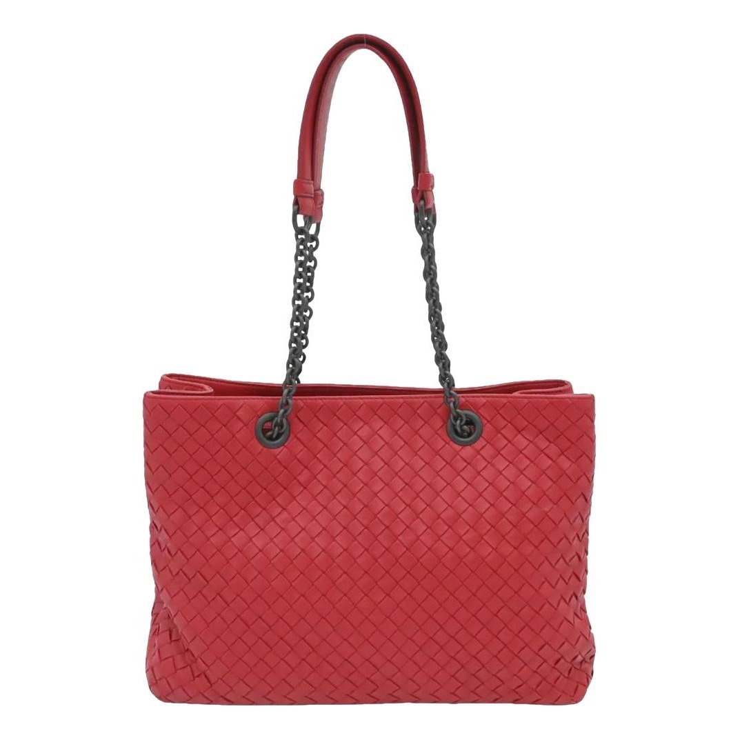 Leather tote