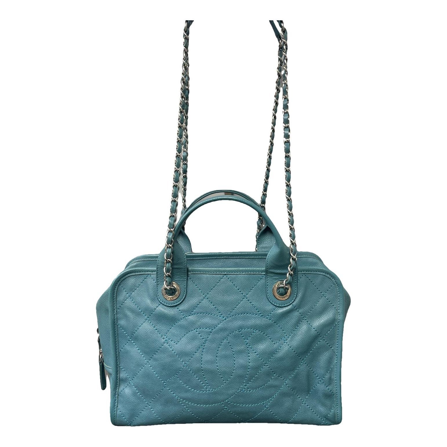 Leather tote
