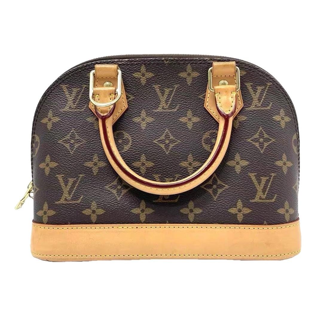 Alma BB leather handbag