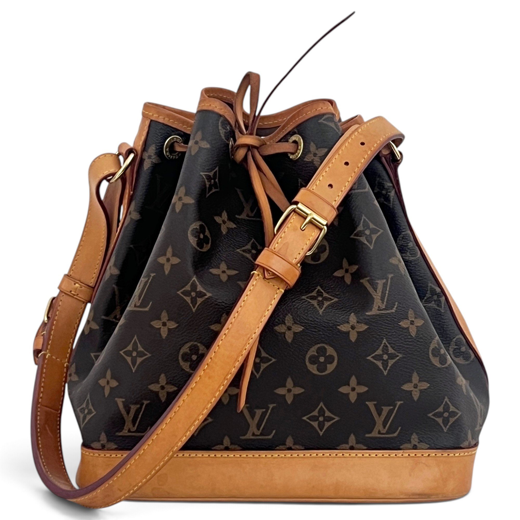 Noé leather handbag