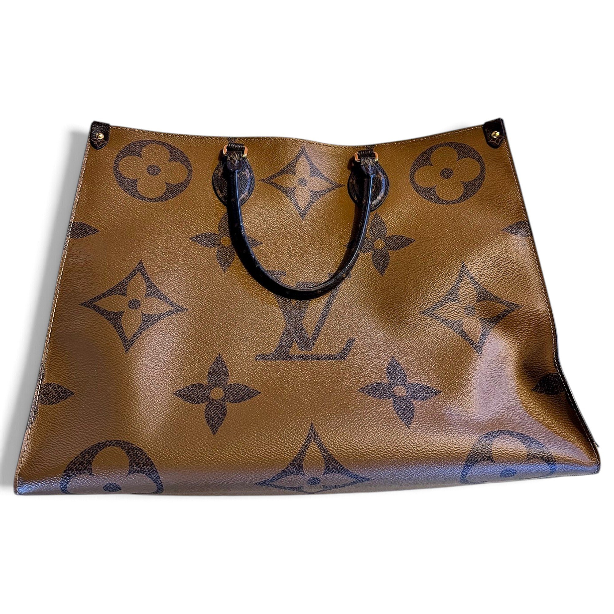 Onthego leather tote