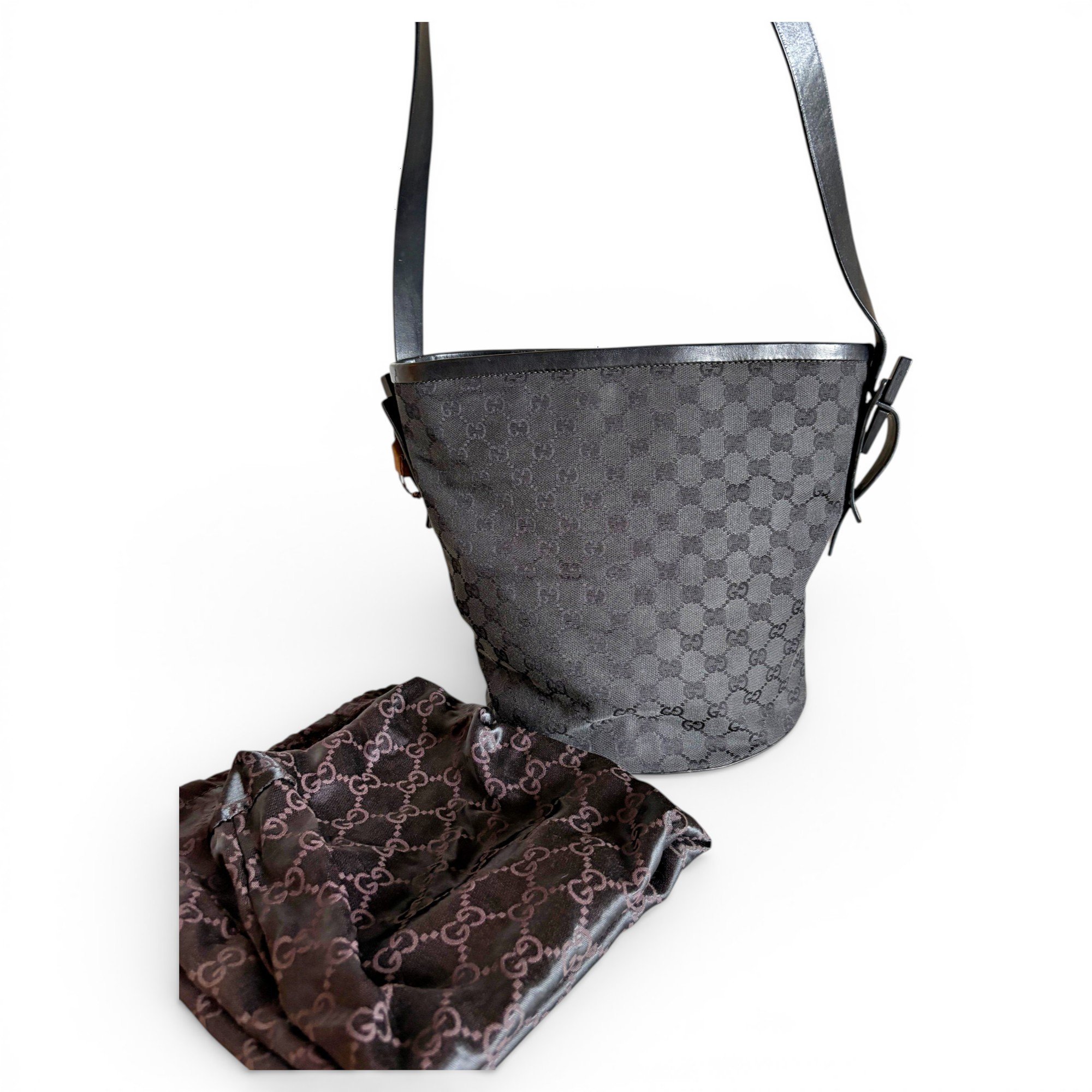 Leather bag