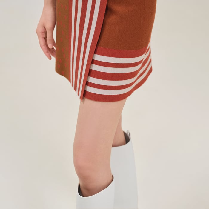 Beige Kaolin "Garde-robe Pop" Short Wrap Skirt