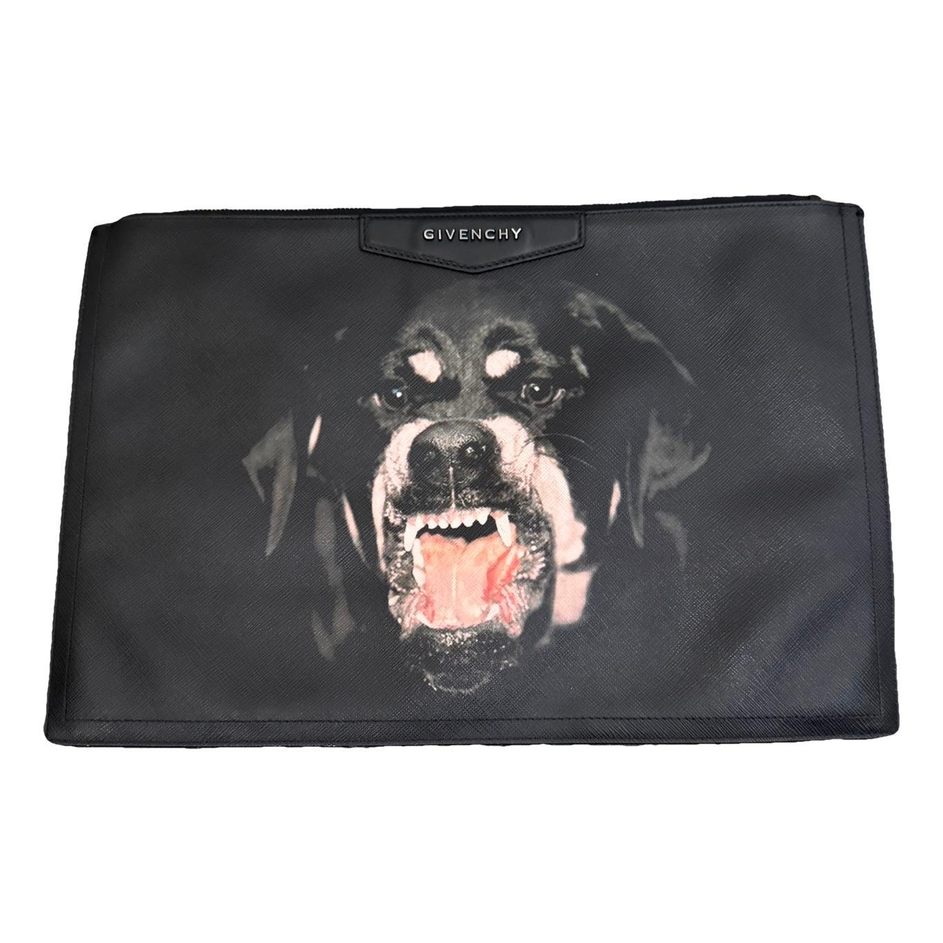 Antigona clutch bag