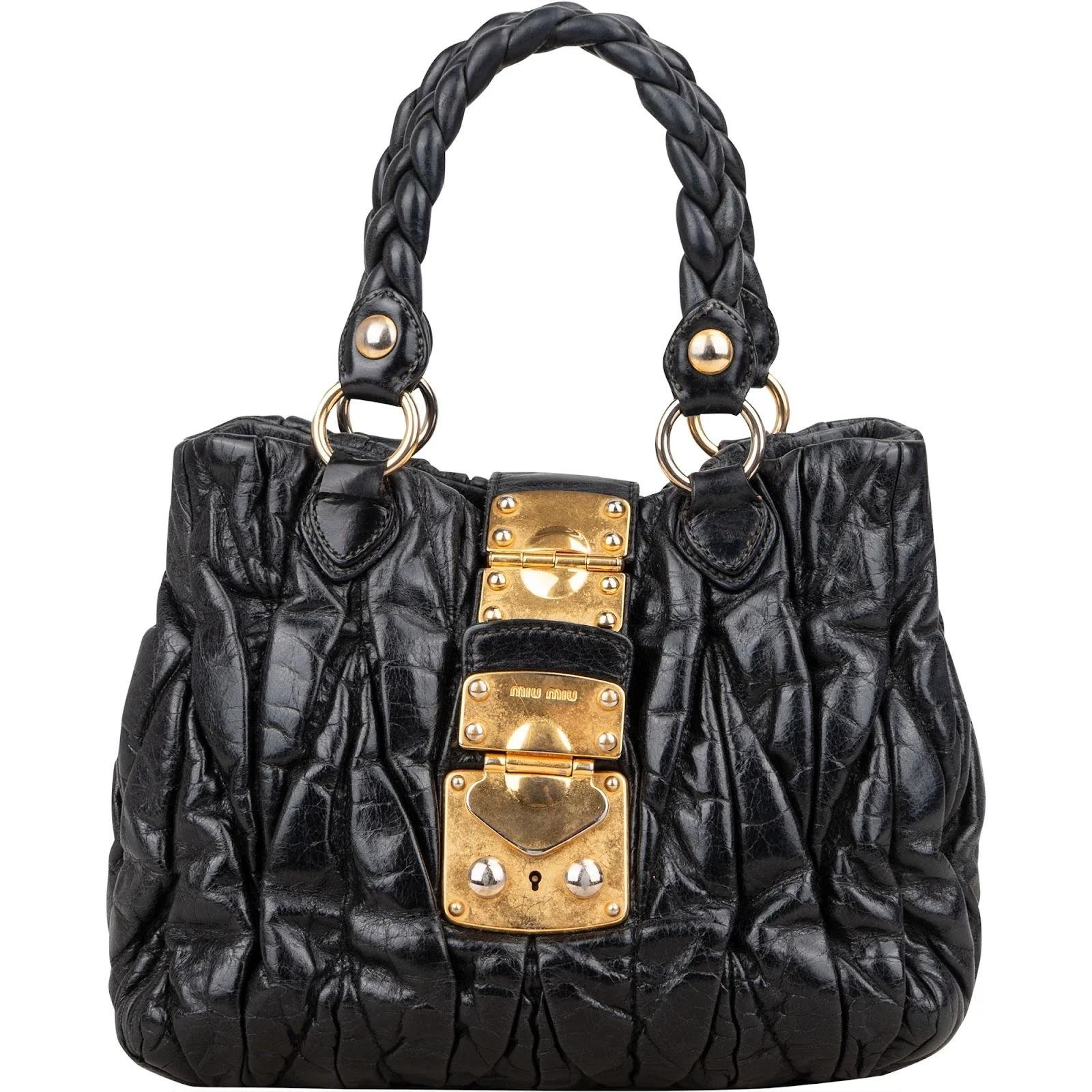 Matelassé leather handbag