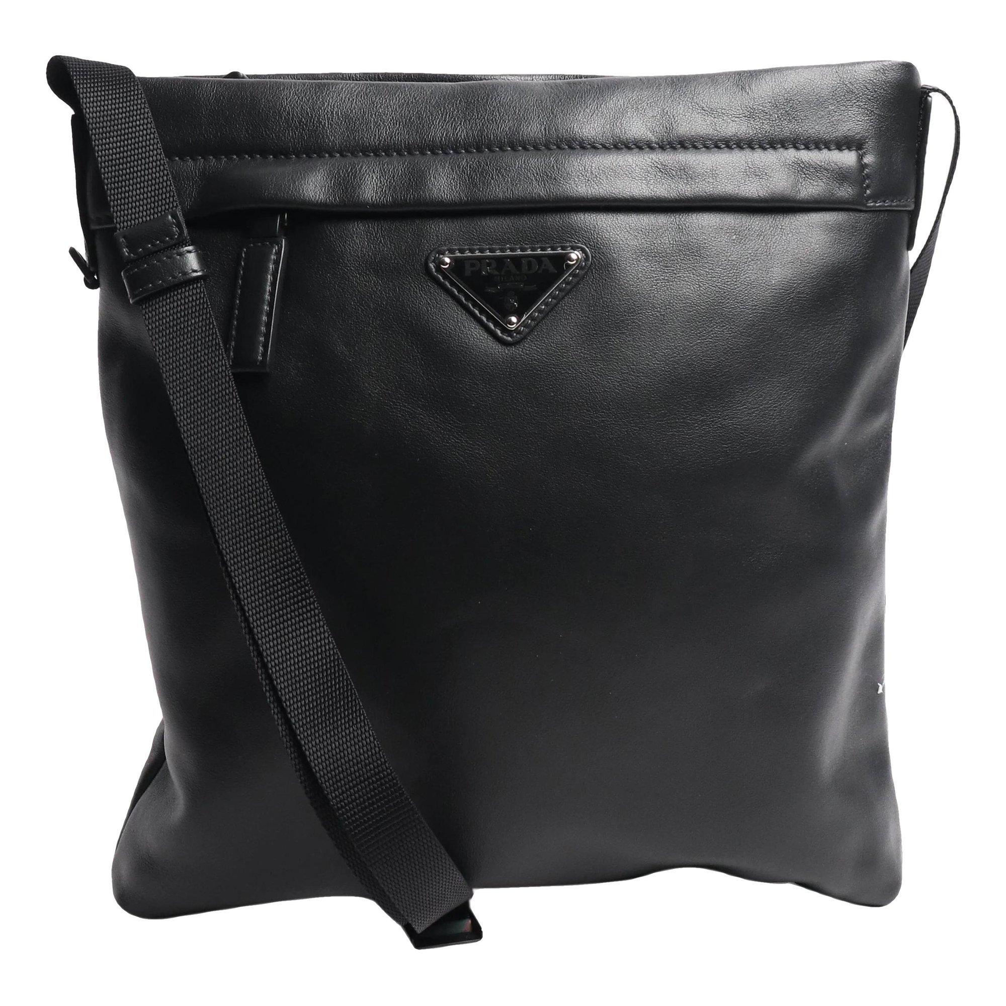 Triangle leather bag