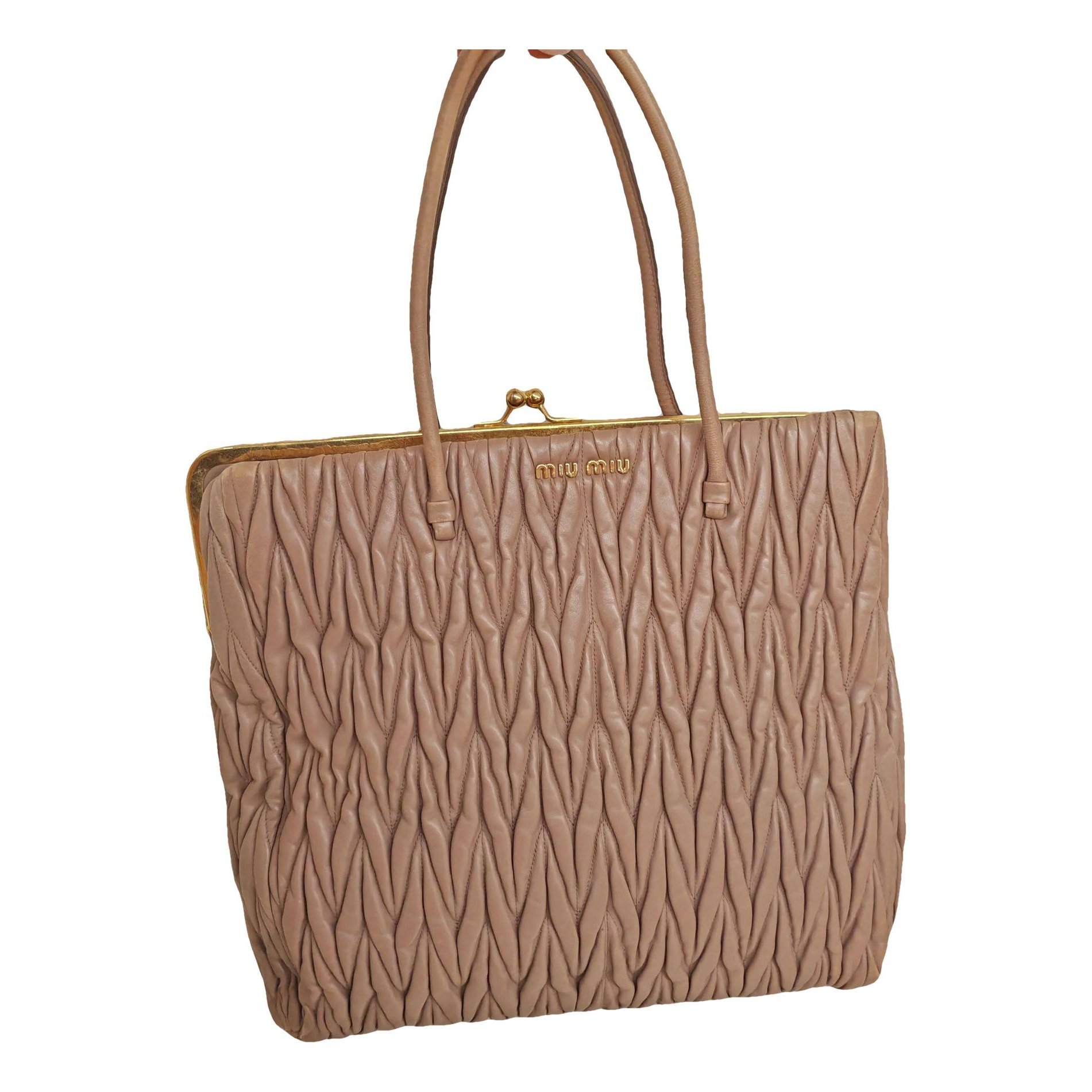 Leather handbag