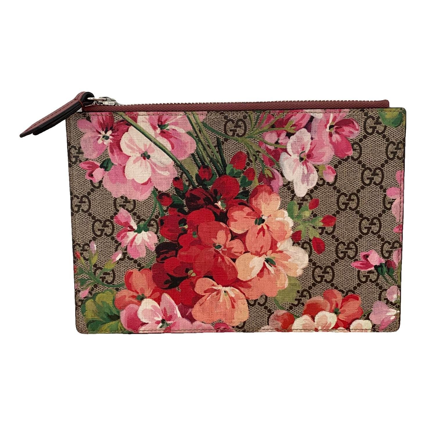 Leather clutch bag