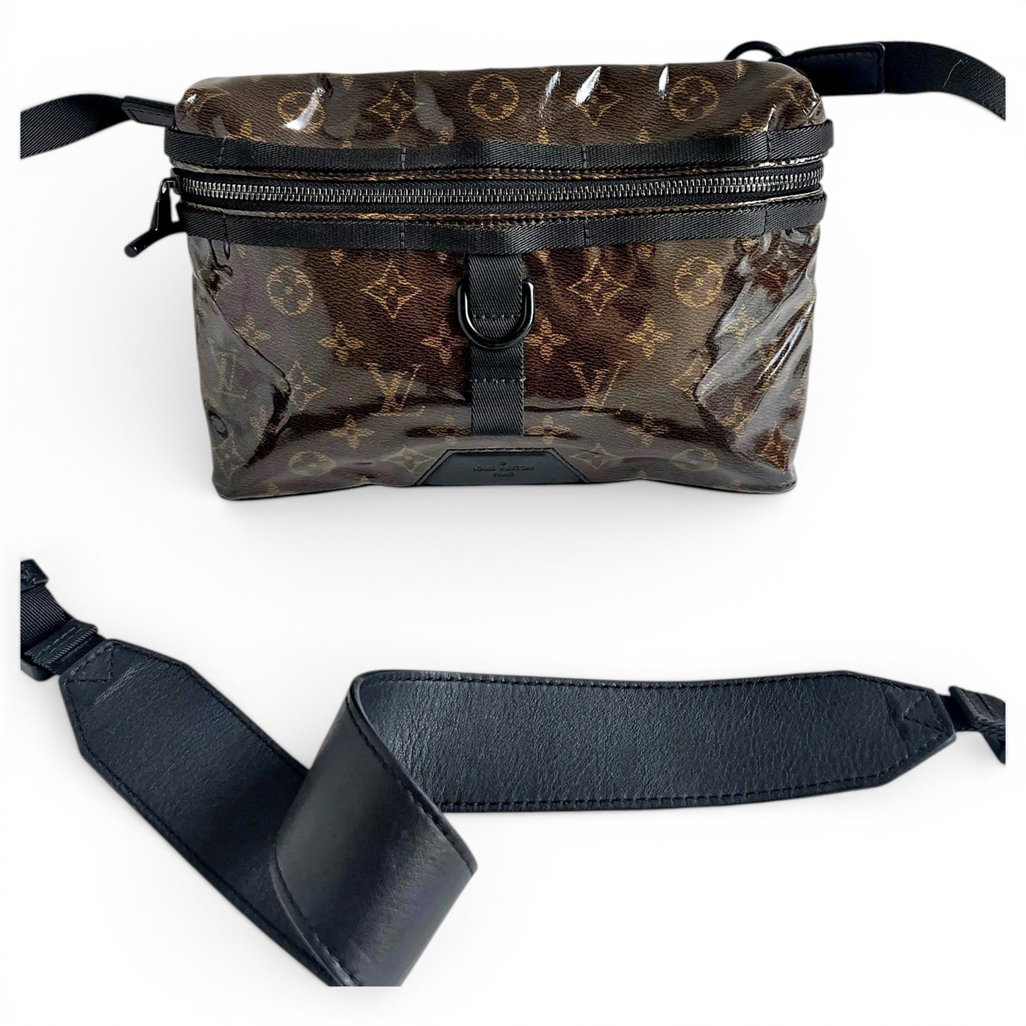 Crossbody bag