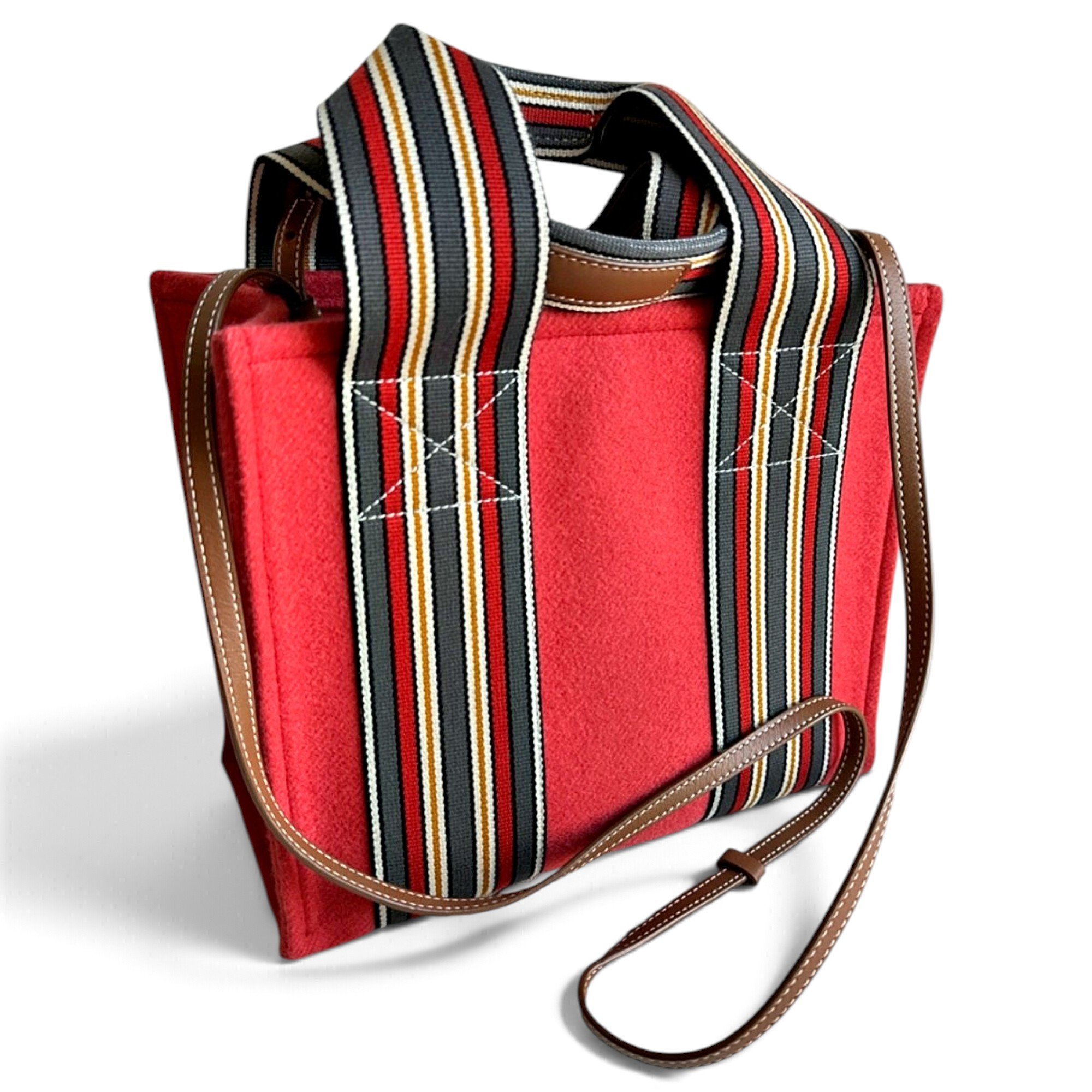 Wool handbag