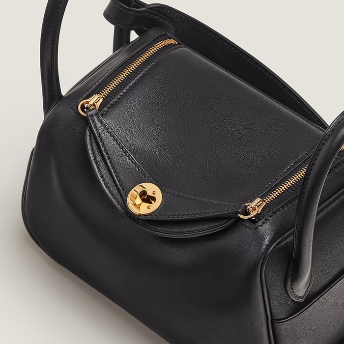 Noir Lindy II Mini Bag