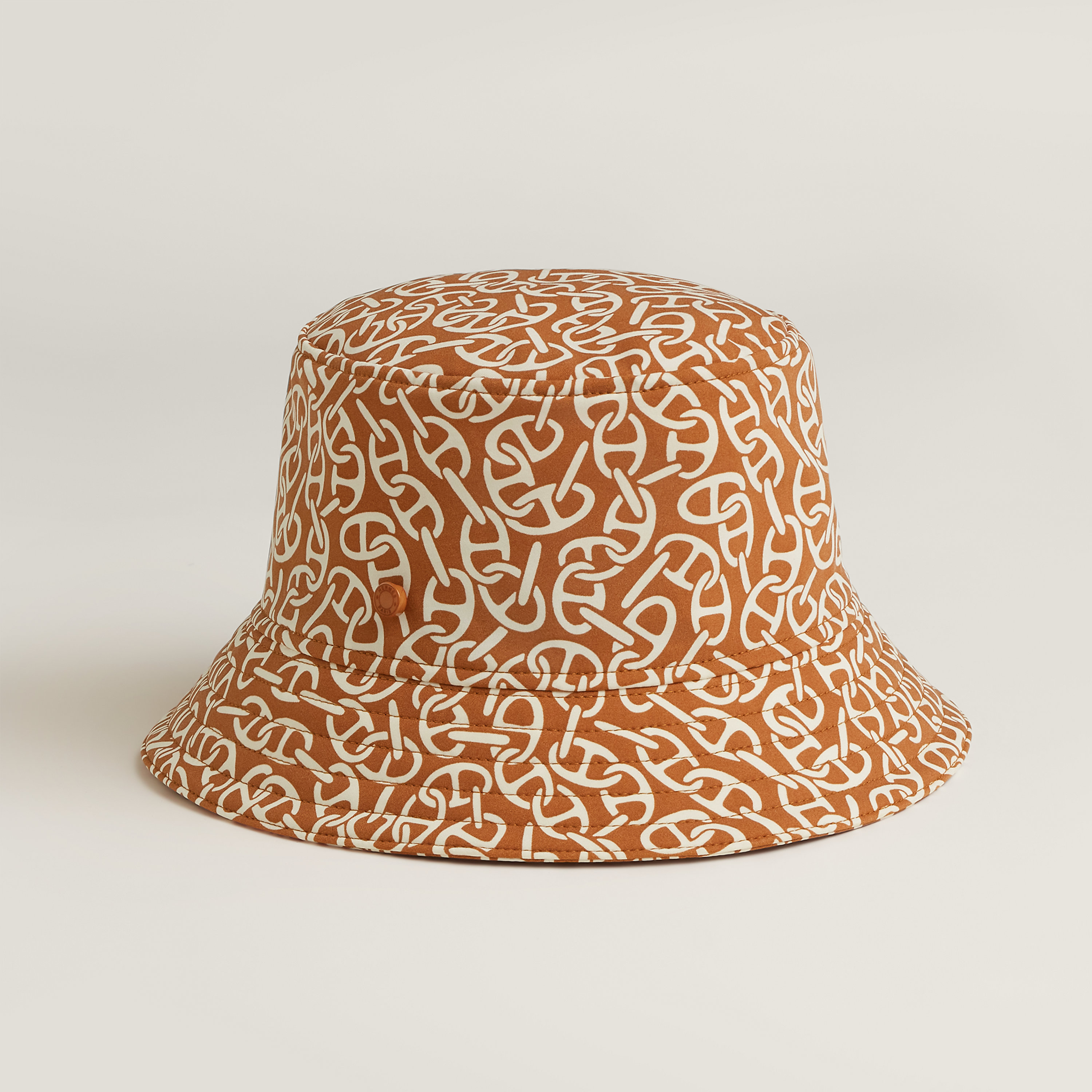 Harper Naoussa bucket hat