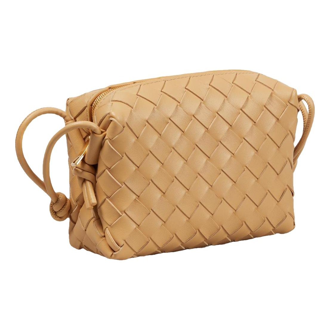Loop leather handbag