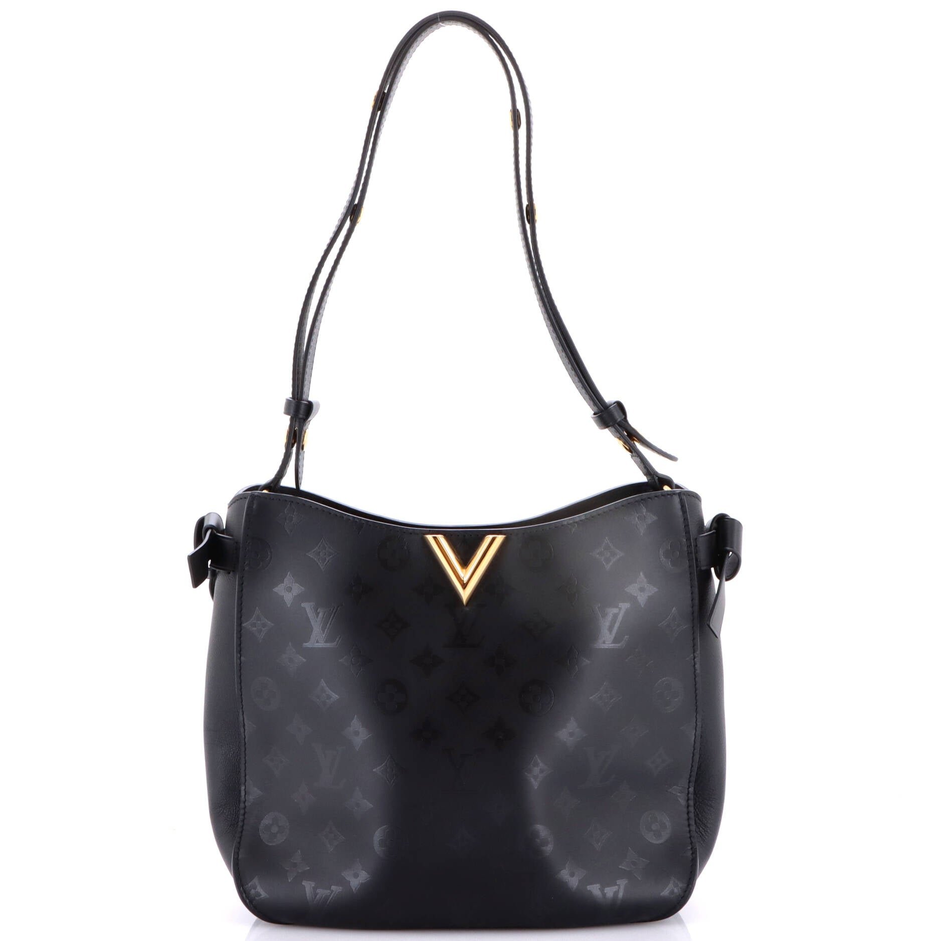 Very Hobo Monogram Leather