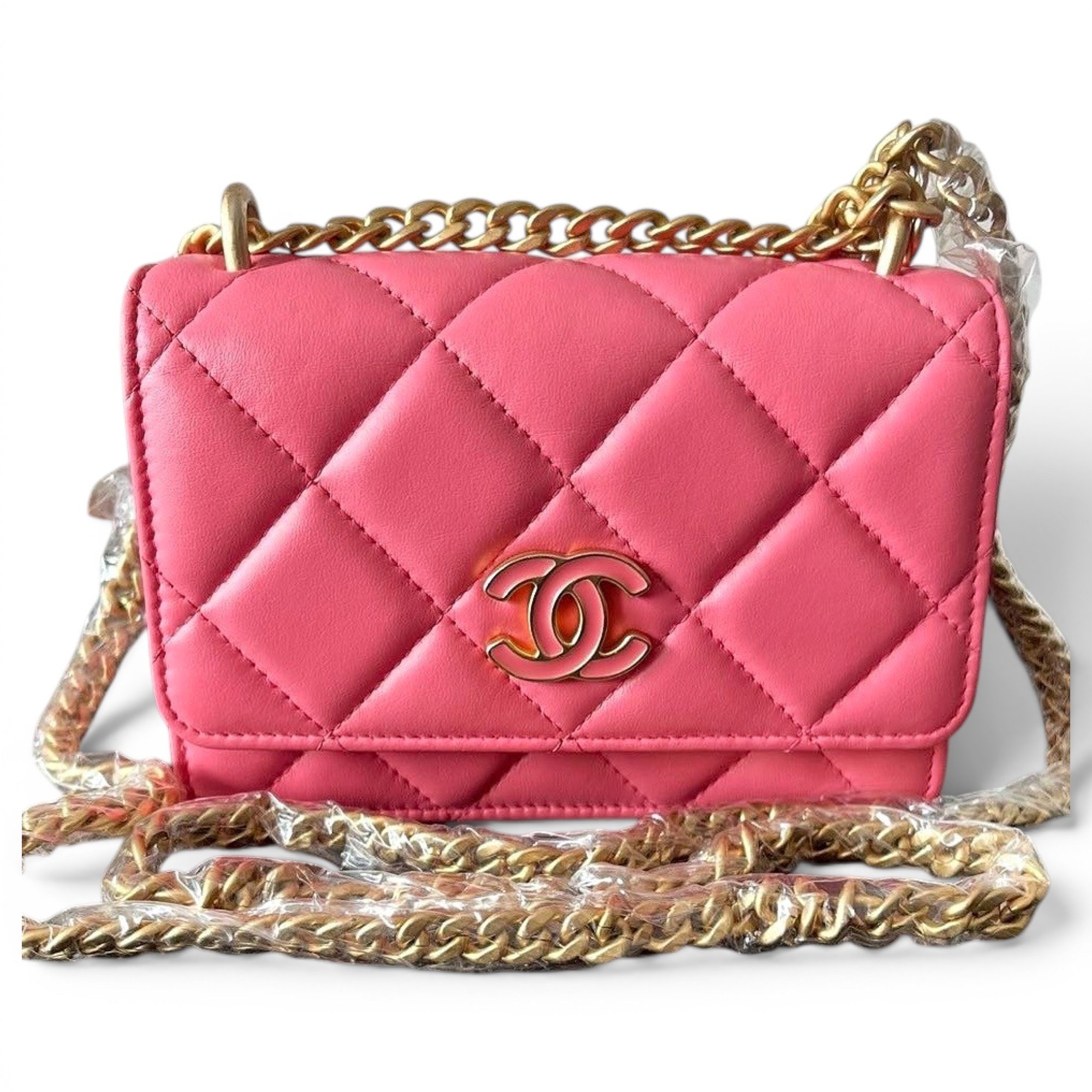 Wallet On Chain Timeless/Classique leather crossbody bag