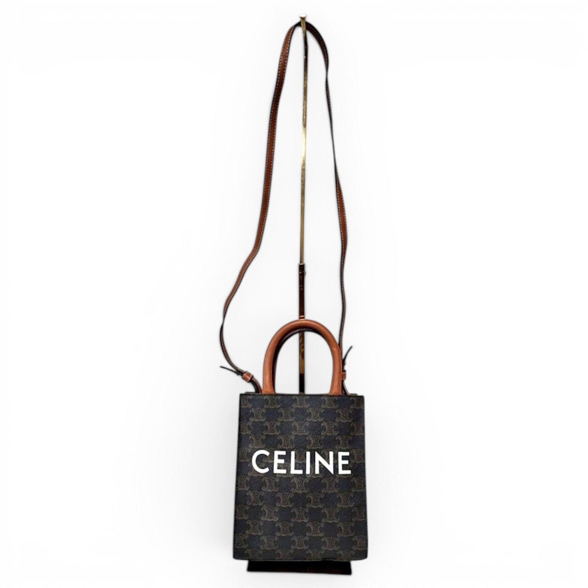 Triomphe leather tote