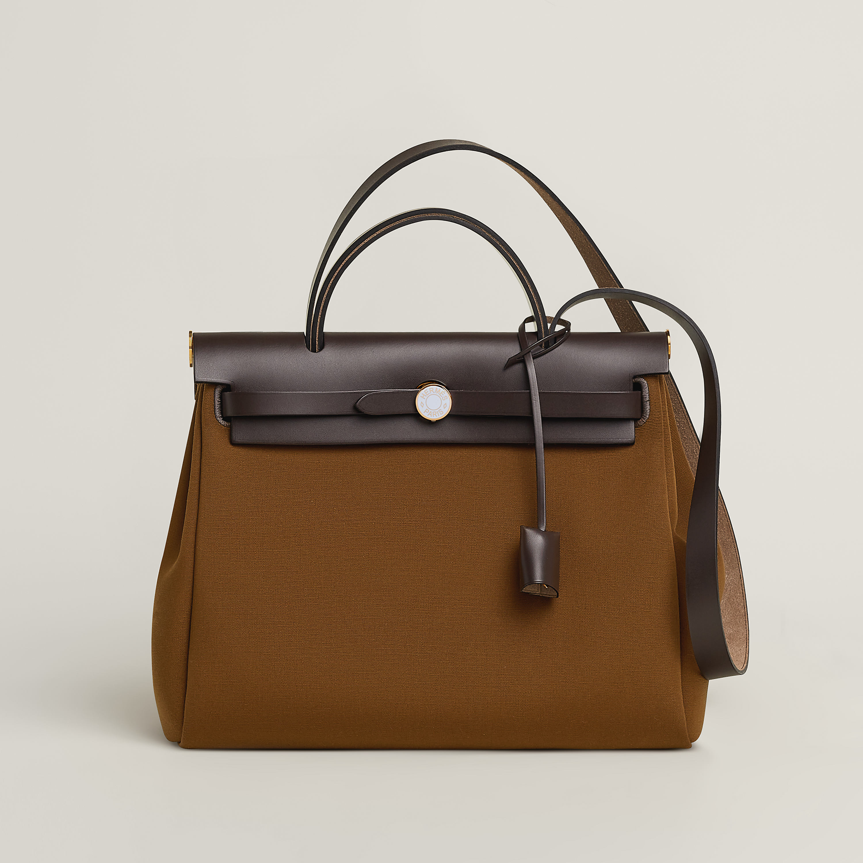 バッグ 《エールバッグ・ジップ》 31 ルトゥルネ ラッカー