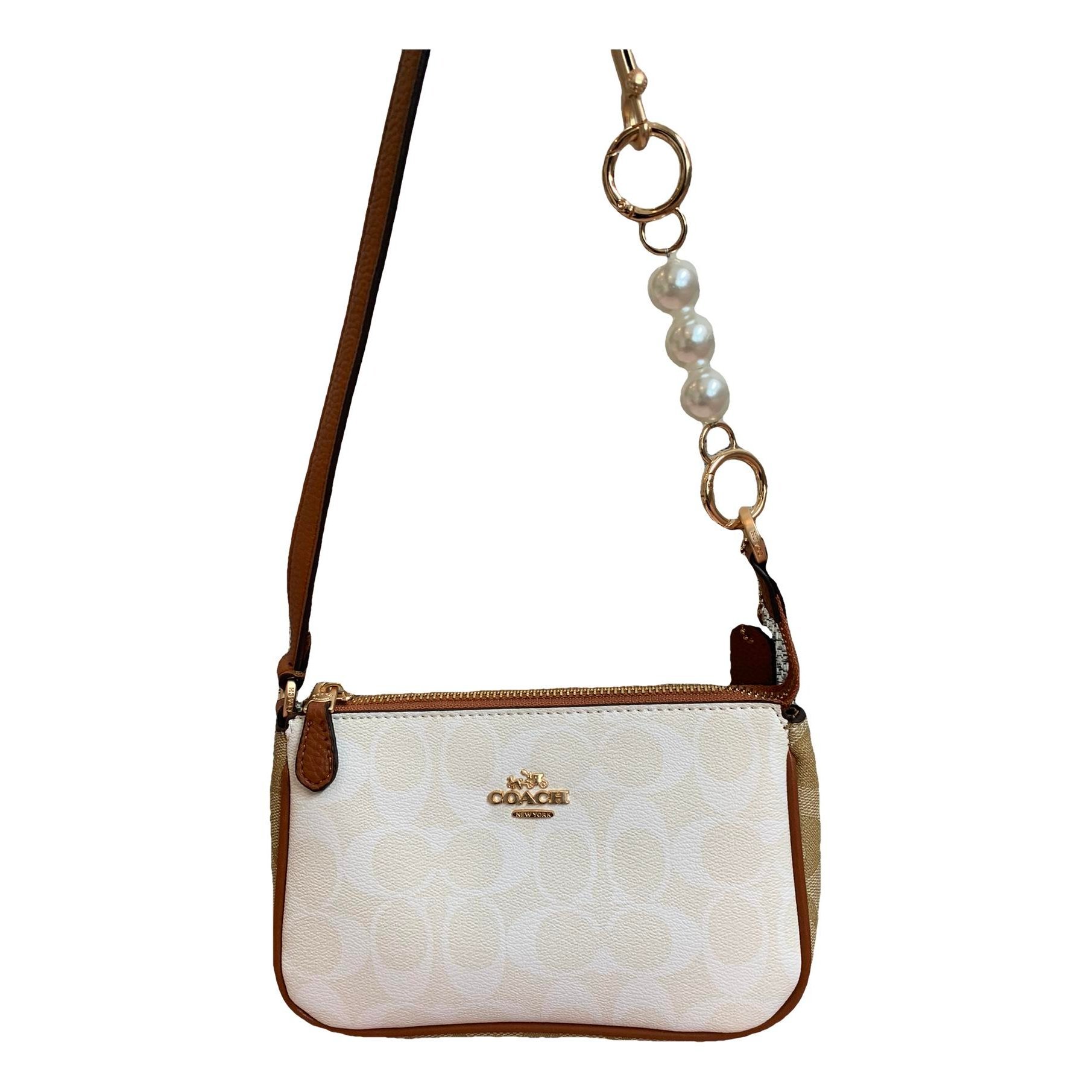 Wristlet nolita 19 leather handbag
