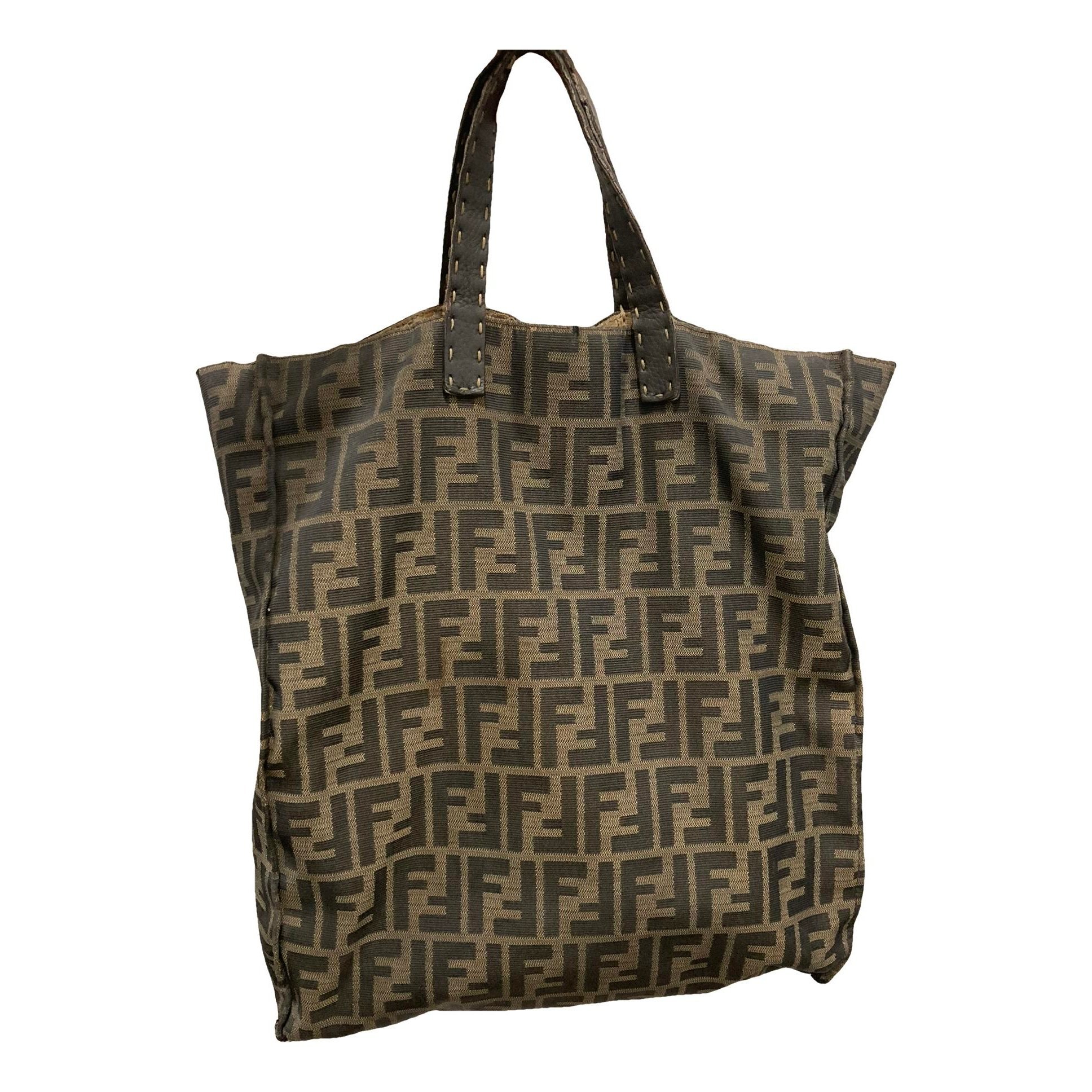 Runaway Shopping cloth tote