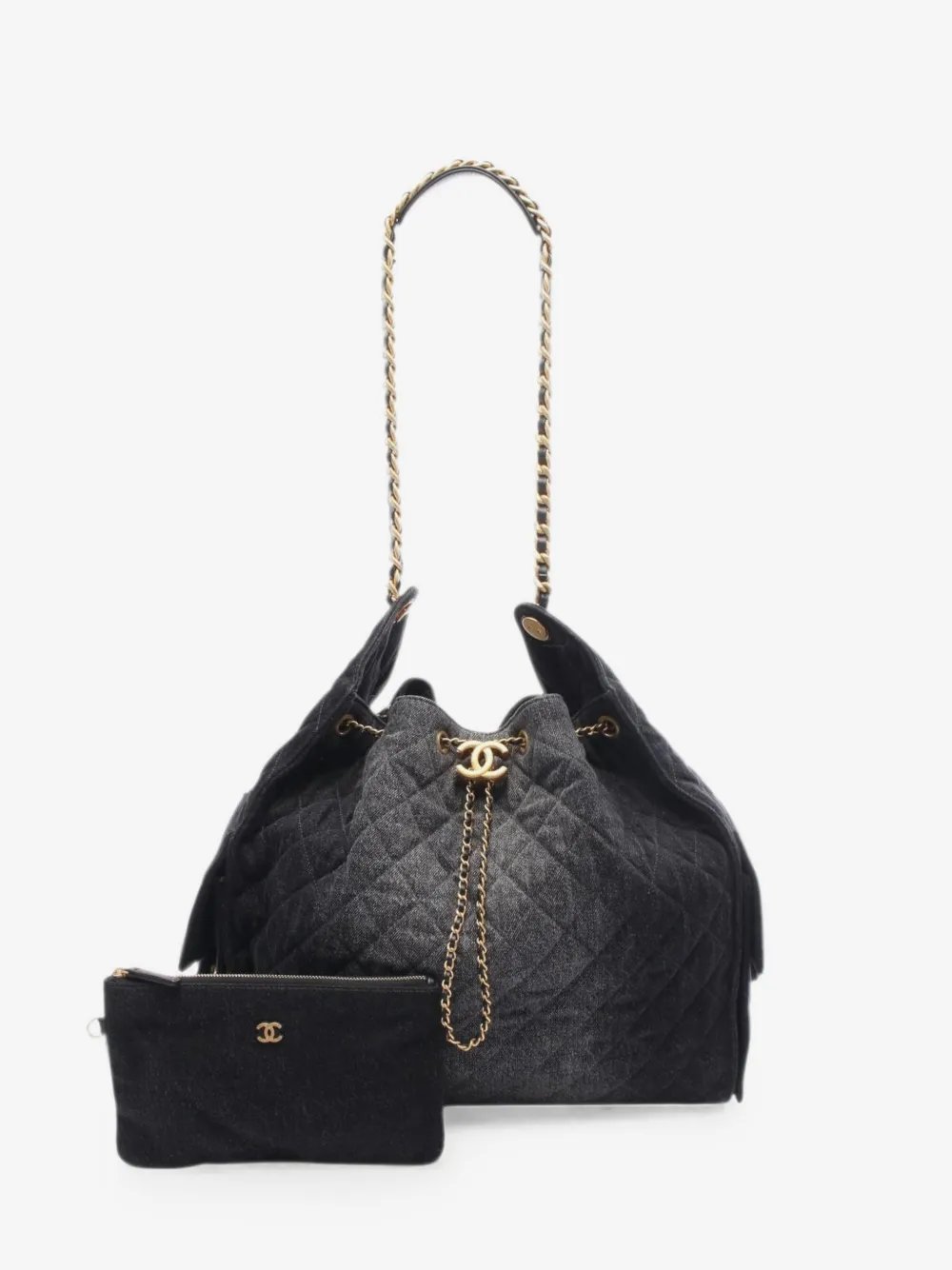 2021s 25 large quilted chain-link tote bag