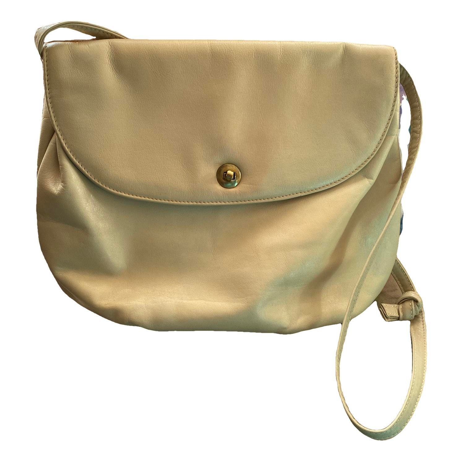 Pouch leather handbag