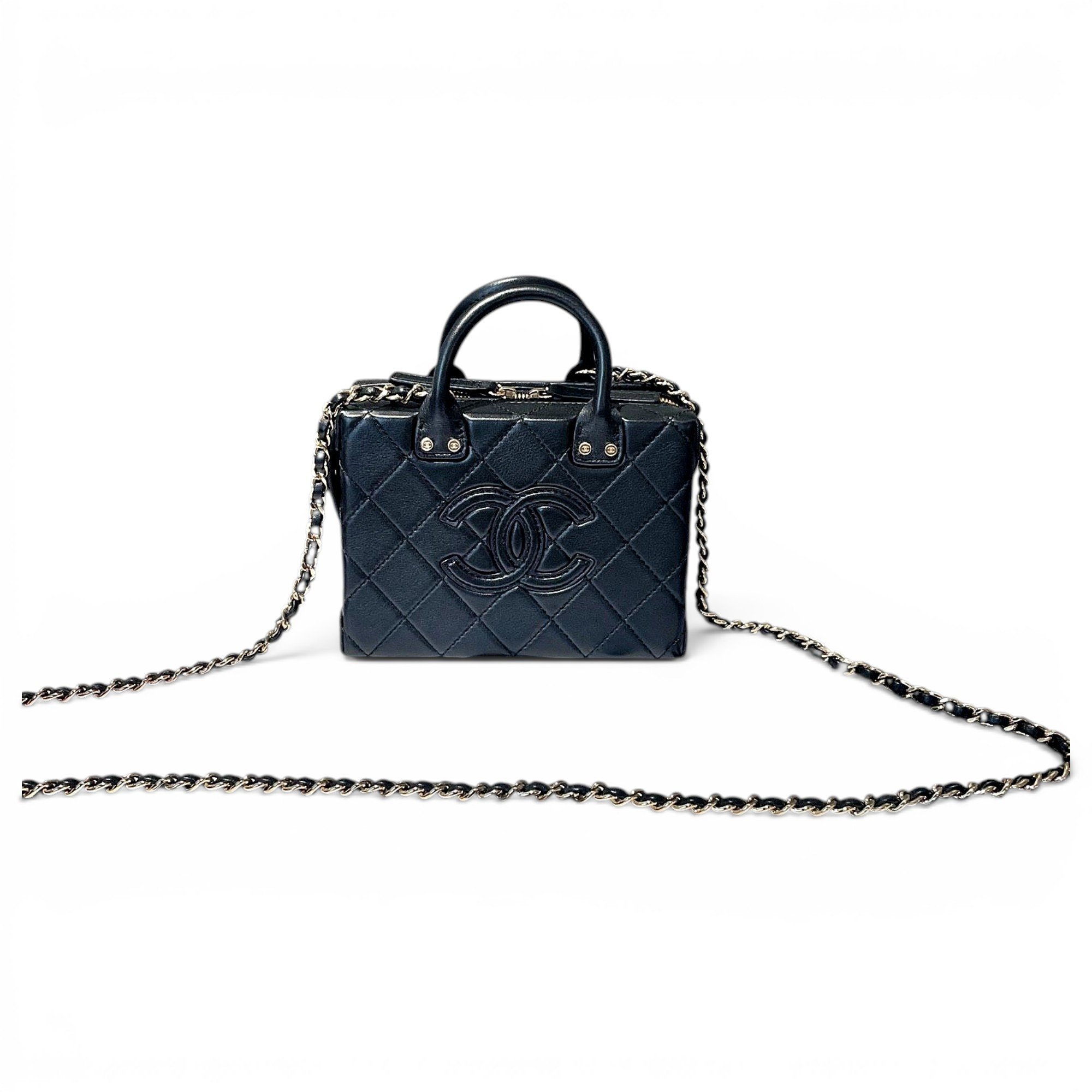 Vanity leather handbag