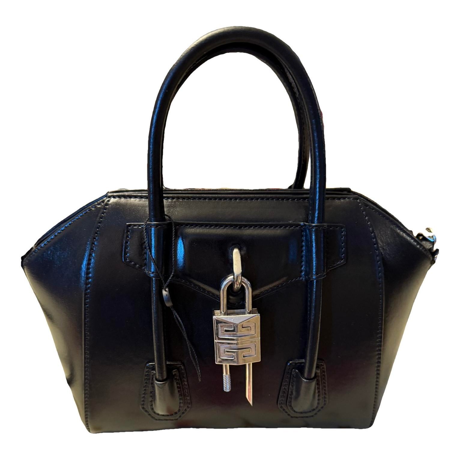 Givenchy Antigona leather handbag