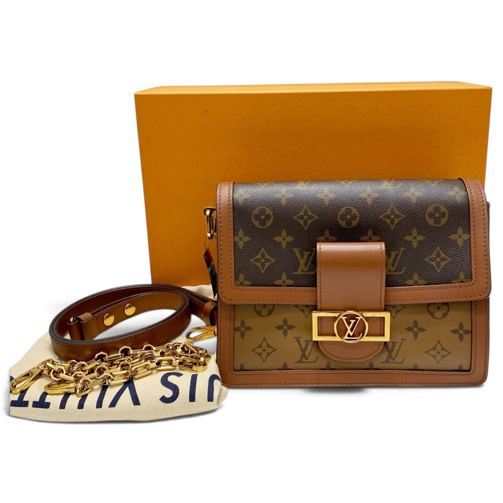 Dauphine leather handbag