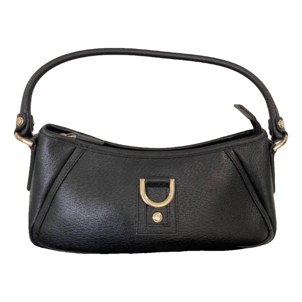 D-Ring leather handbag