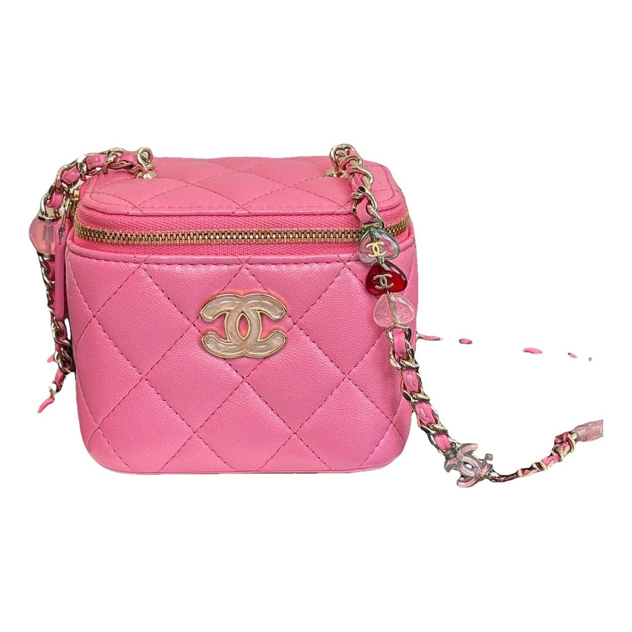 Trendy CC Vanity leather handbag